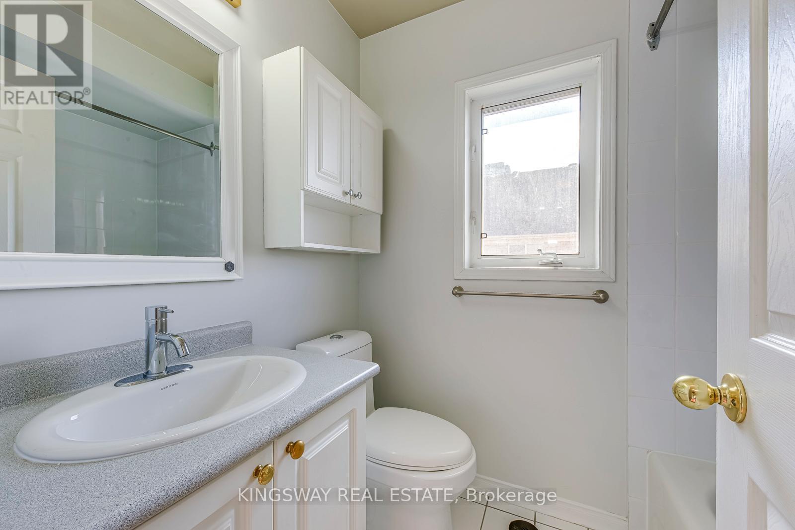 61 - 50 Strathaven Drive, Mississauga, Ontario  L5R 4E7 - Photo 31 - W12430276