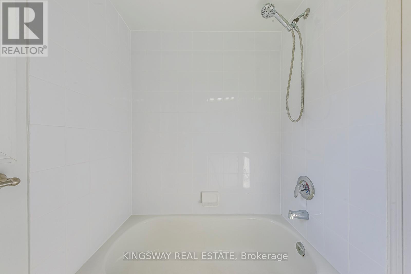 61 - 50 Strathaven Drive, Mississauga, Ontario  L5R 4E7 - Photo 32 - W12430276