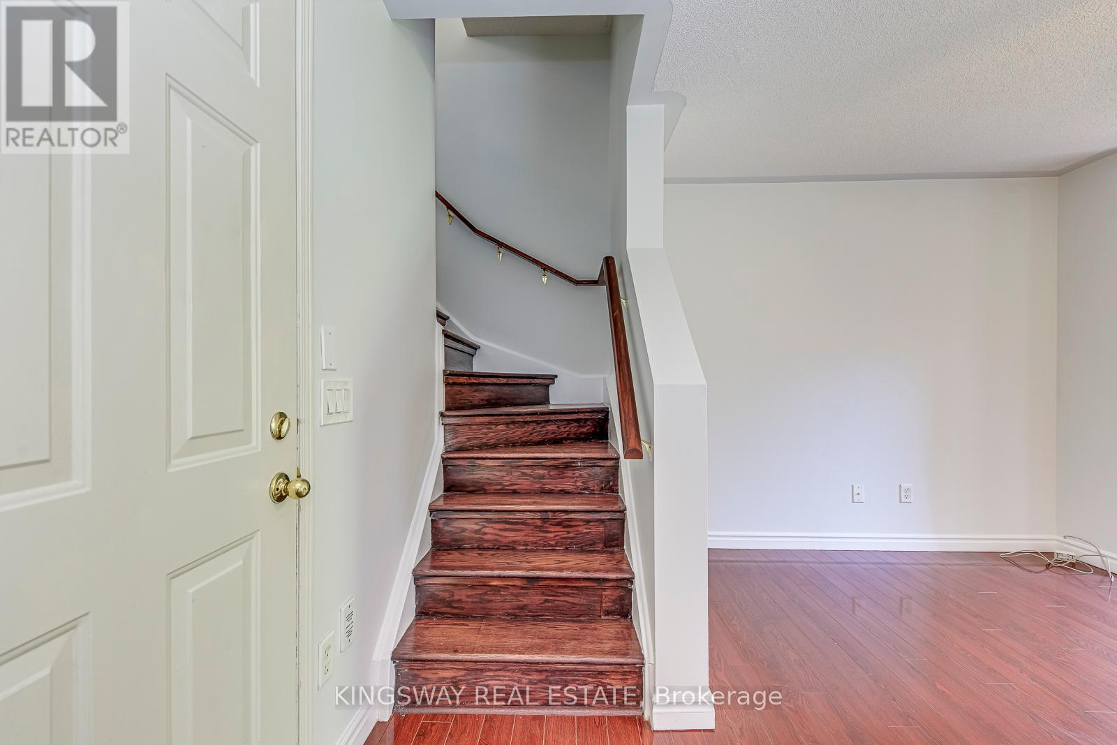 61 - 50 Strathaven Drive, Mississauga, Ontario  L5R 4E7 - Photo 33 - W12430276
