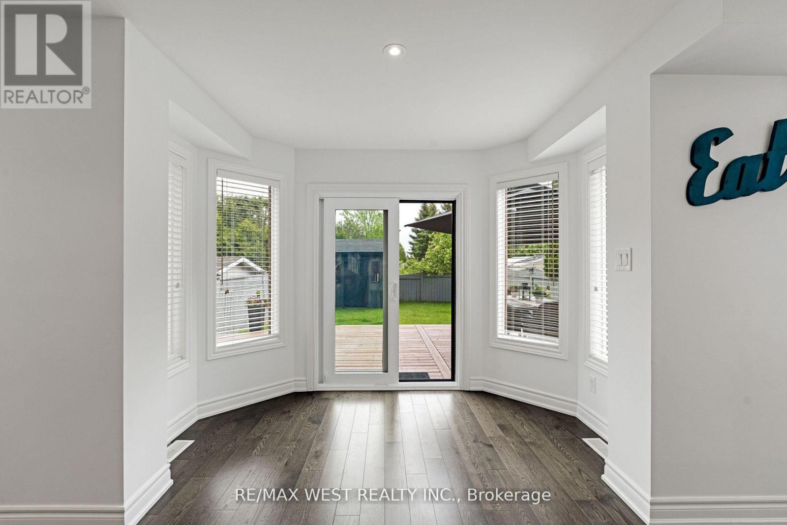 43 Wakely Boulevard, Caledon, Ontario  L7E 2H1 - Photo 12 - W12430280