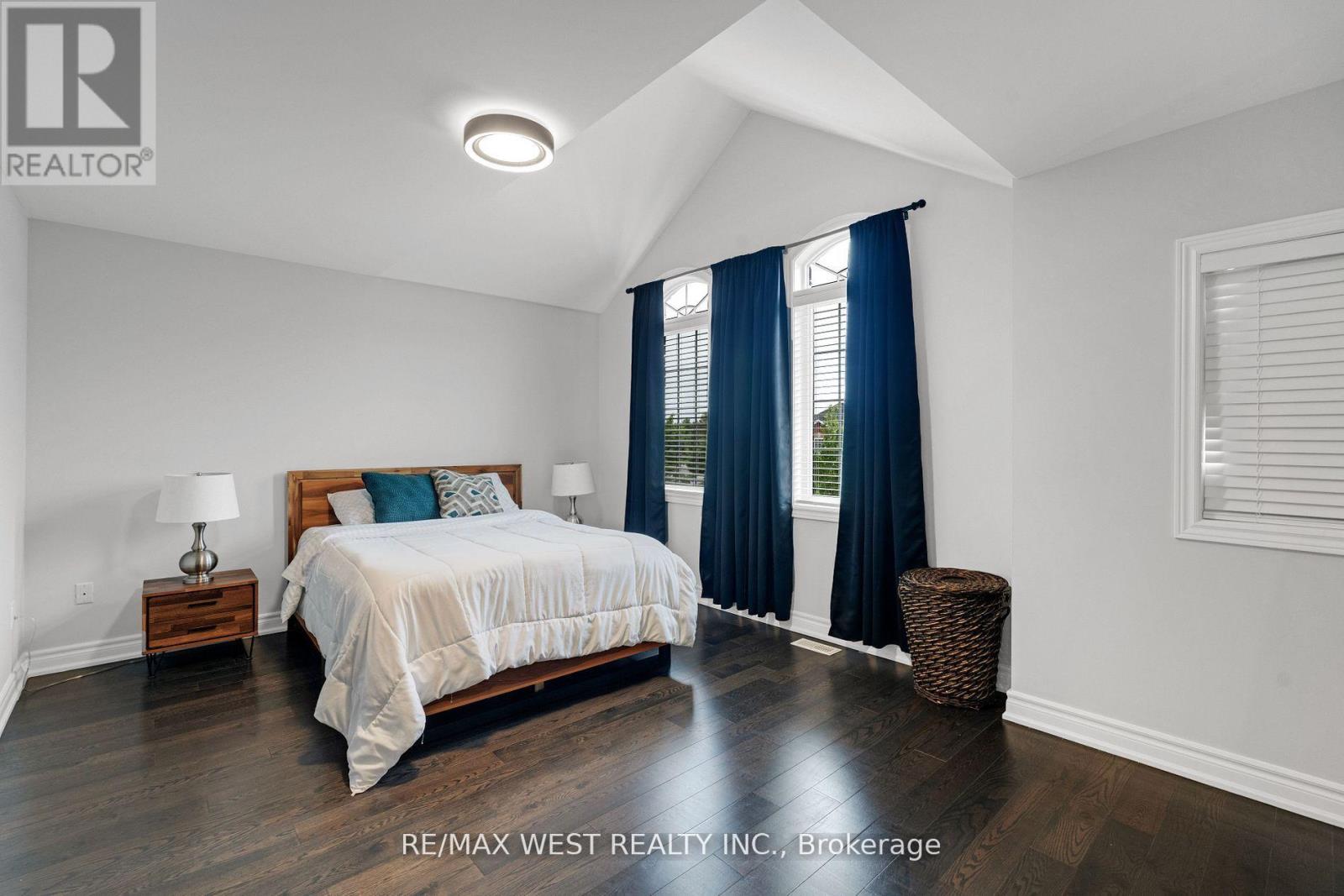 43 Wakely Boulevard, Caledon, Ontario  L7E 2H1 - Photo 24 - W12430280