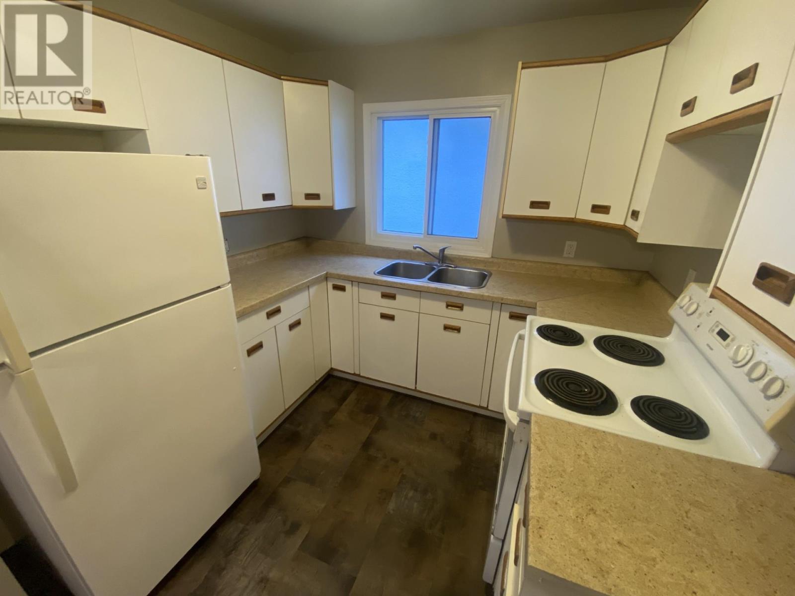 327 Rupert Street, Thunder Bay, Ontario  P7B 3X7 - Photo 11 - TB252888