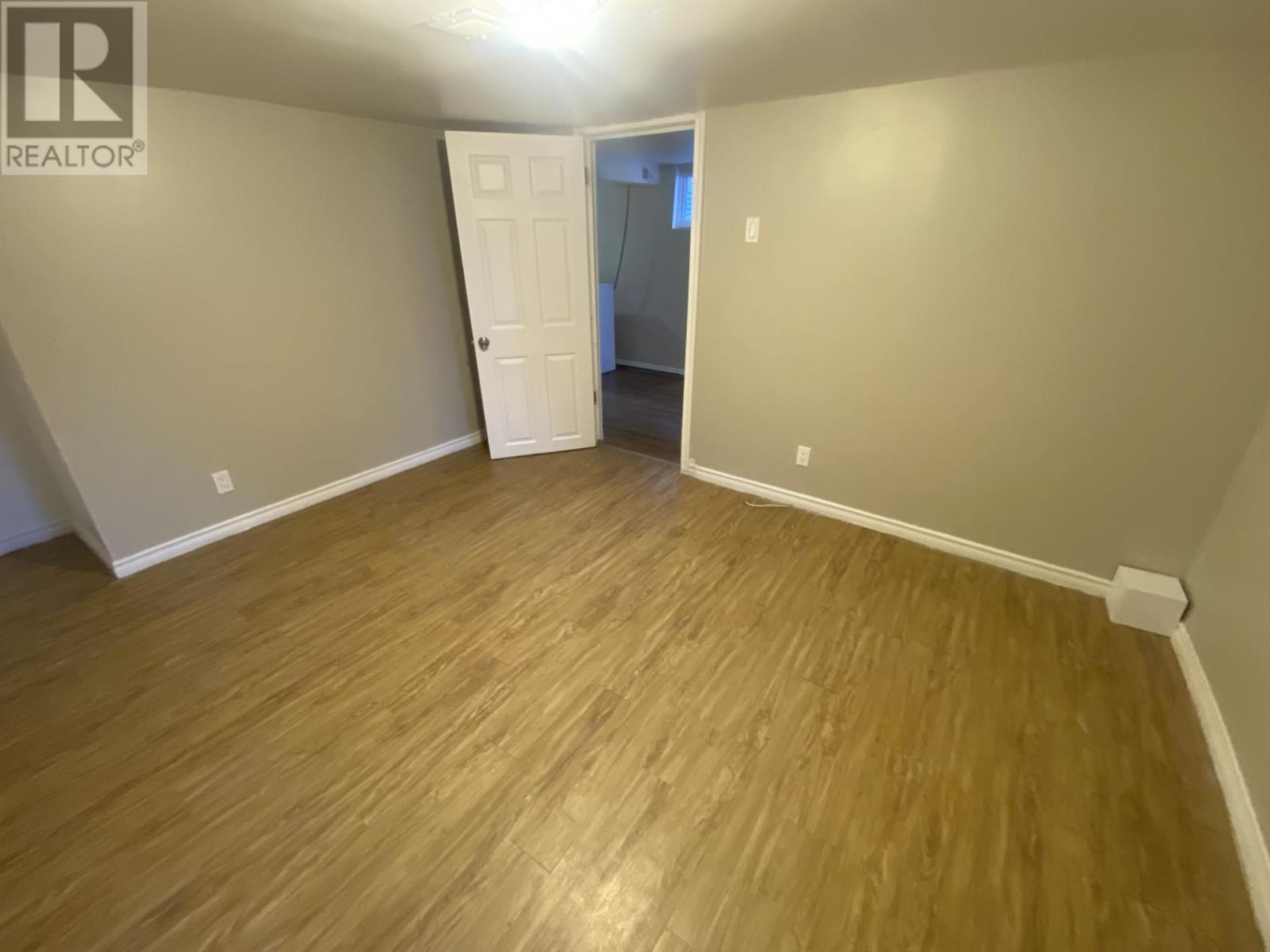 327 Rupert Street, Thunder Bay, Ontario  P7B 3X7 - Photo 21 - TB252888