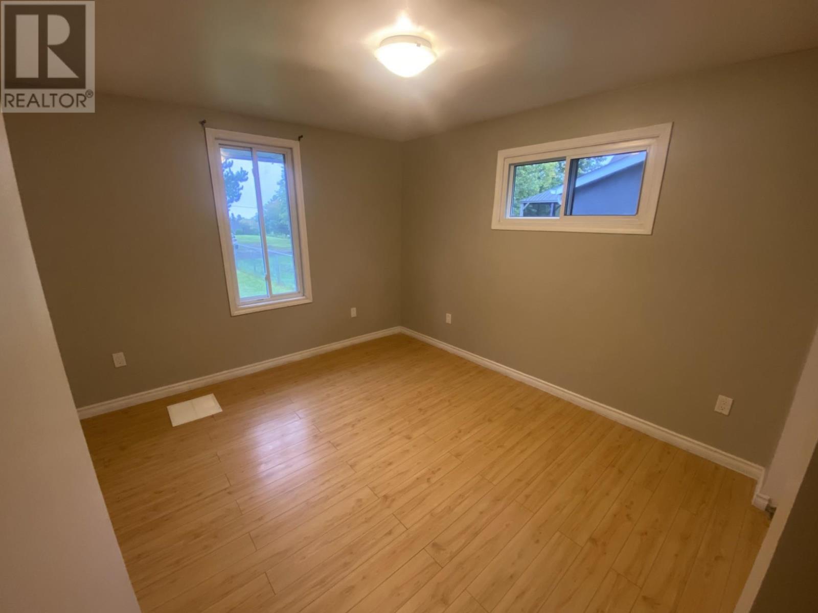 327 Rupert Street, Thunder Bay, Ontario  P7B 3X7 - Photo 16 - TB252888