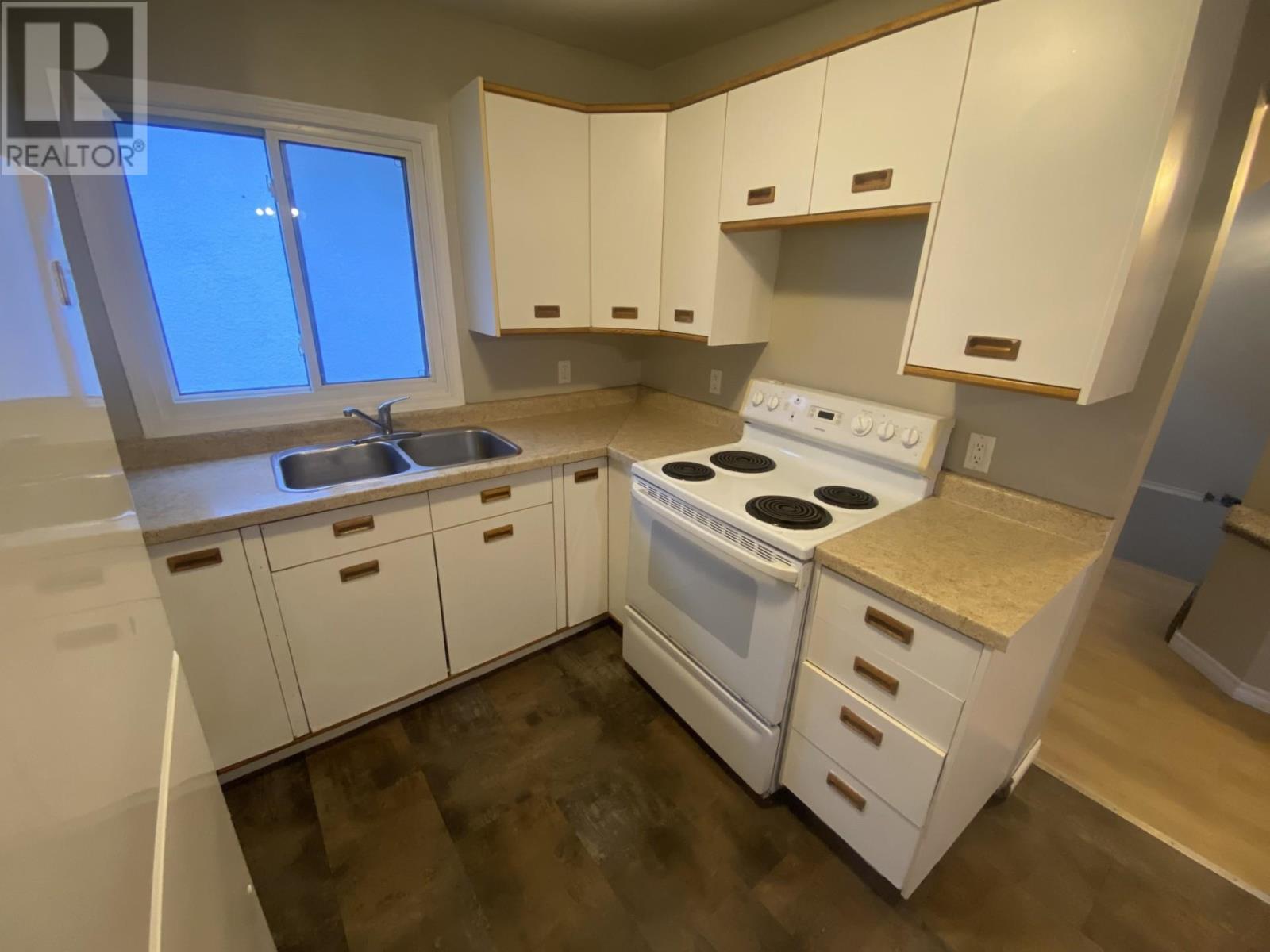 327 Rupert Street, Thunder Bay, Ontario  P7B 3X7 - Photo 12 - TB252888
