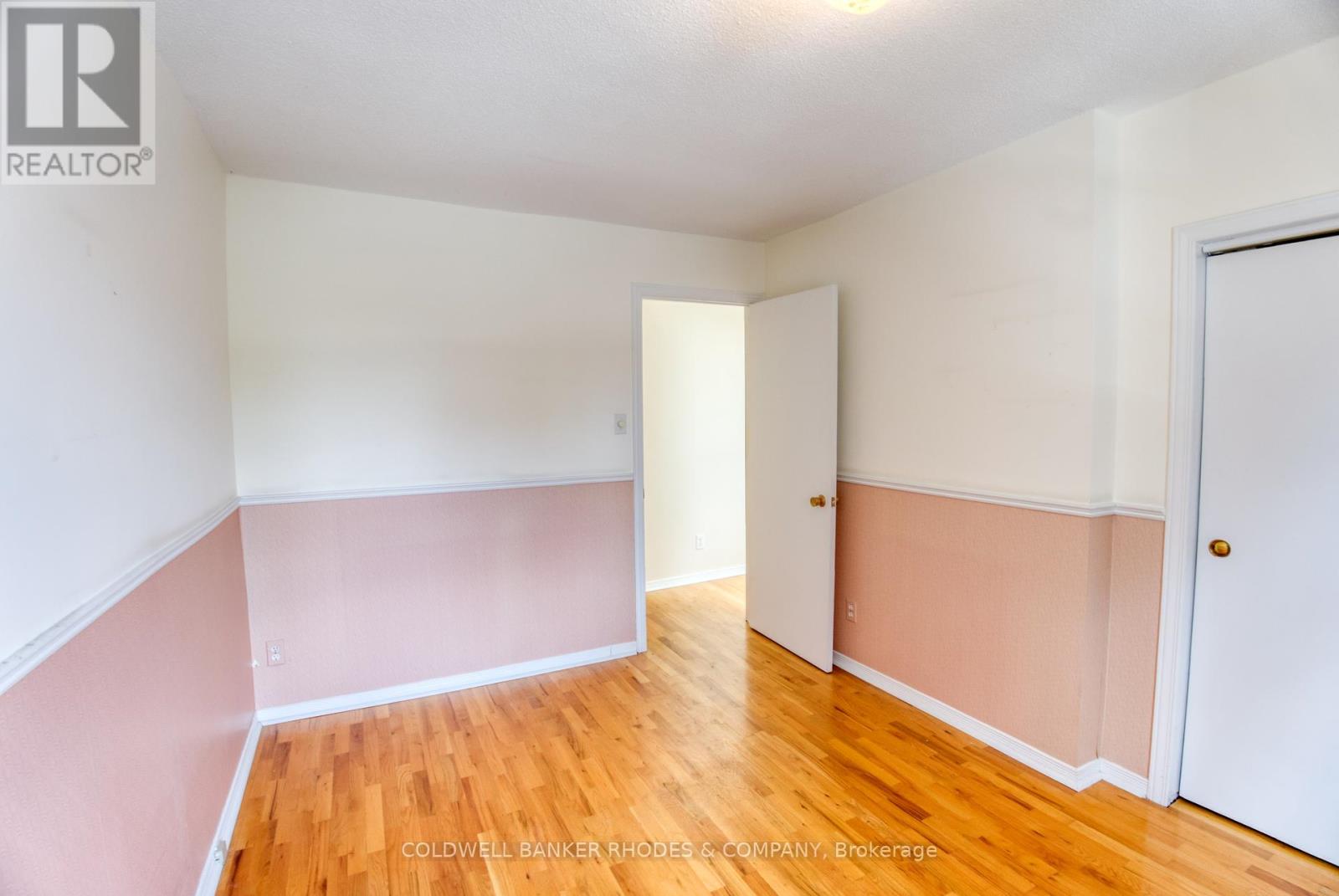 129 Elm Street, Ottawa, Ontario  K1R 6N4 - Photo 20 - X12430299