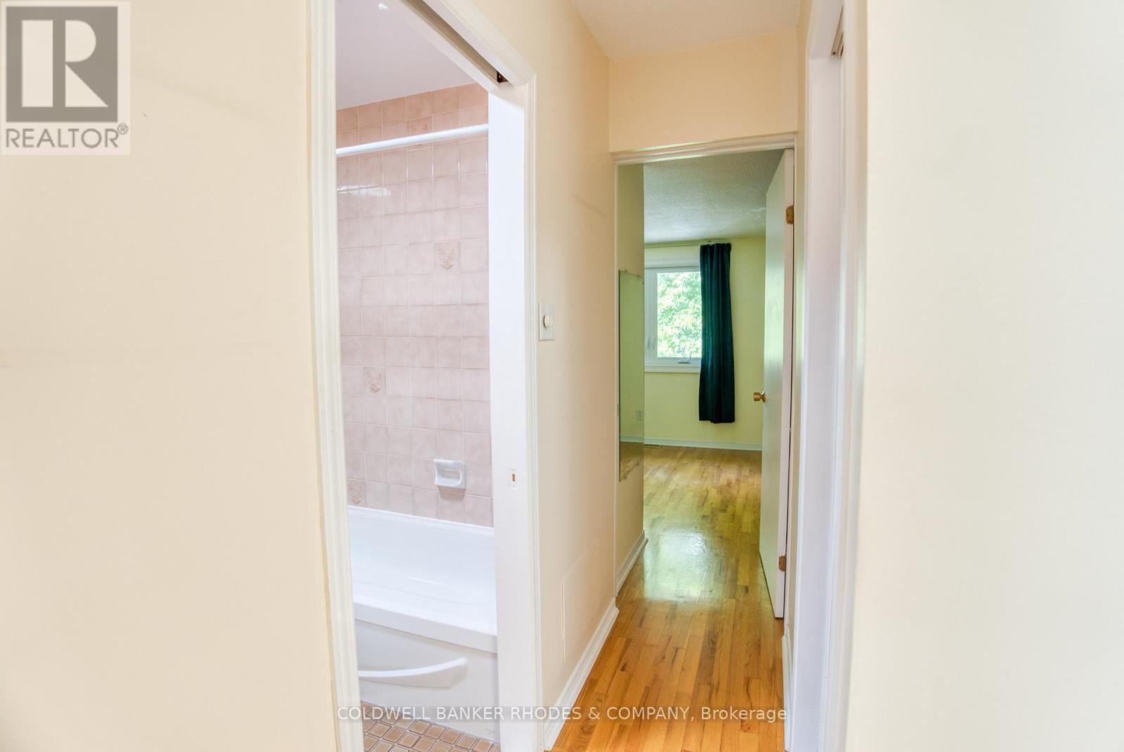129 Elm Street, Ottawa, Ontario  K1R 6N4 - Photo 21 - X12430299