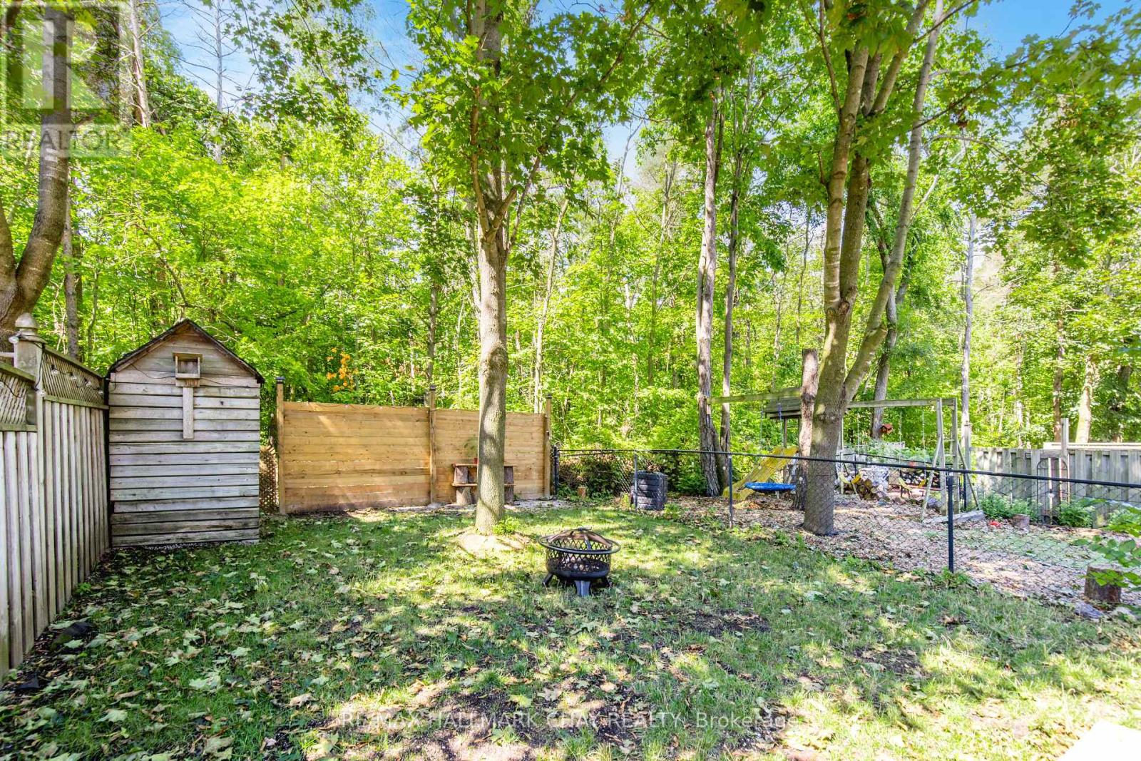 256 Ferndale Drive S, Barrie, Ontario  L4N 8J9 - Photo 24 - S12412382