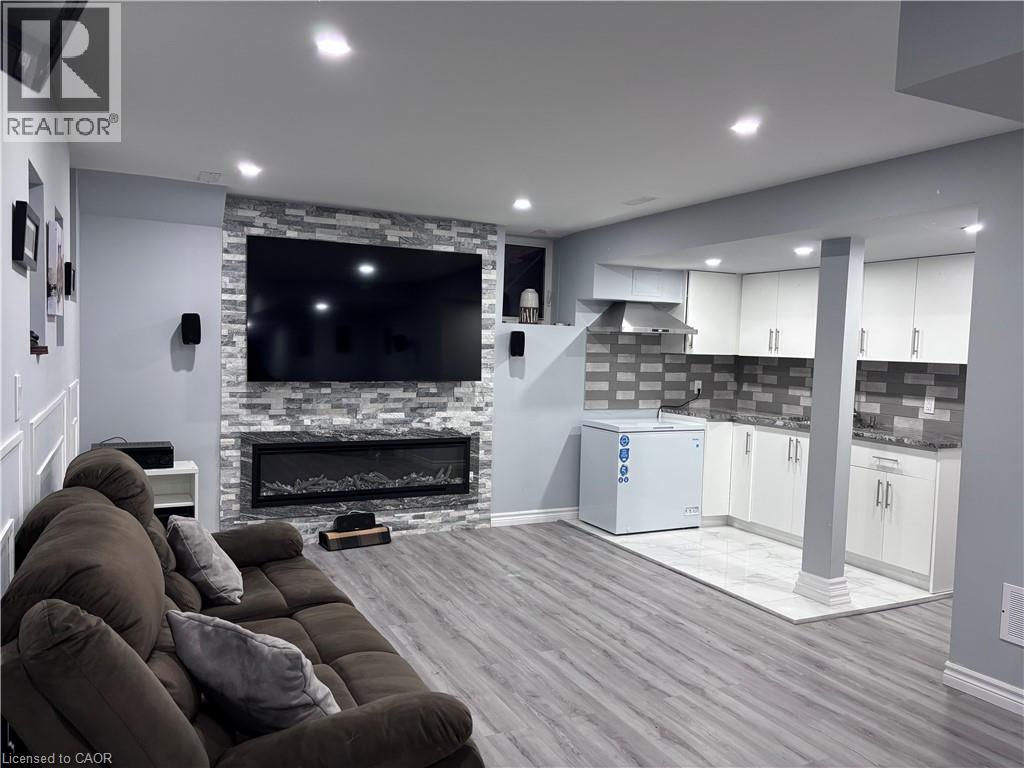 4272 Murvel Avenue Unit# Lower, Burlington, Ontario  L7M 0M9 - Photo 5 - 40774156