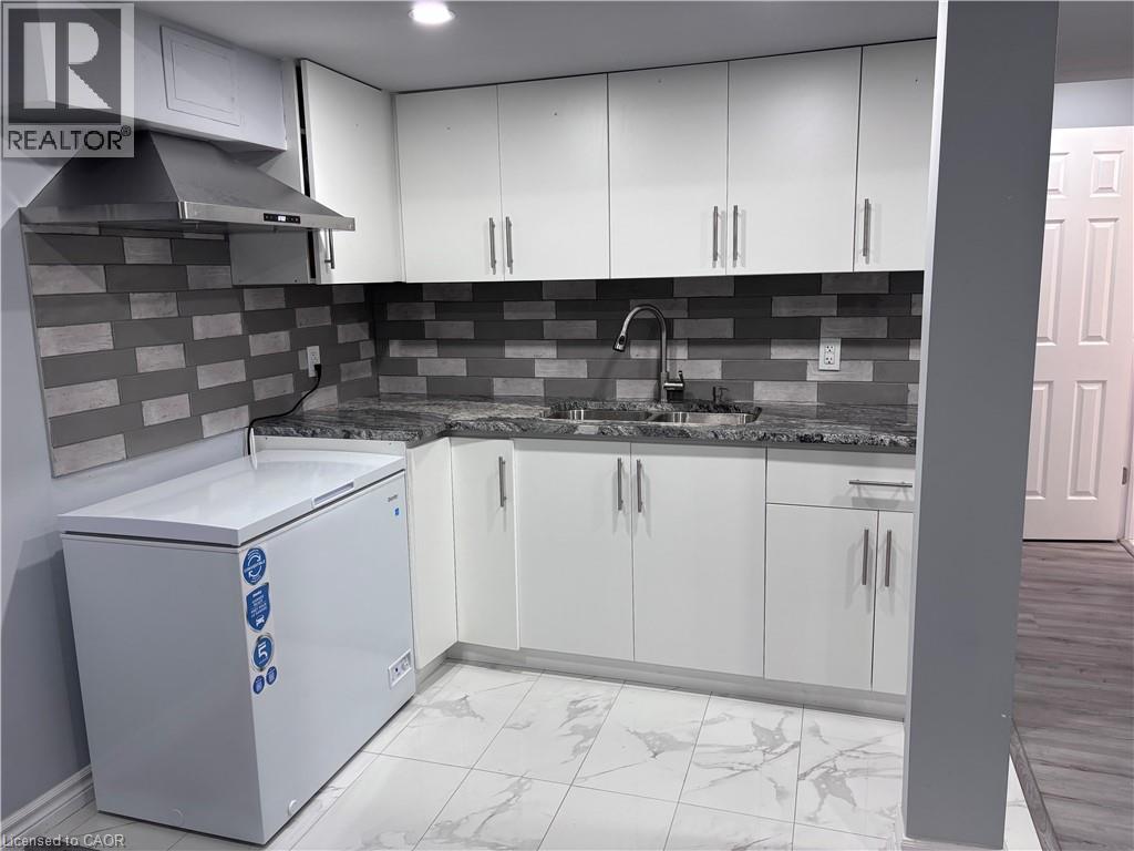 4272 Murvel Avenue Unit# Lower, Burlington, Ontario  L7M 0M9 - Photo 8 - 40774156