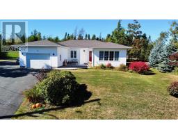 52 Amberwood Crescent