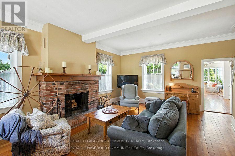 39 Colborne Street, Markham, Ontario  L3T 1Z4 - Photo 10 - N12430285