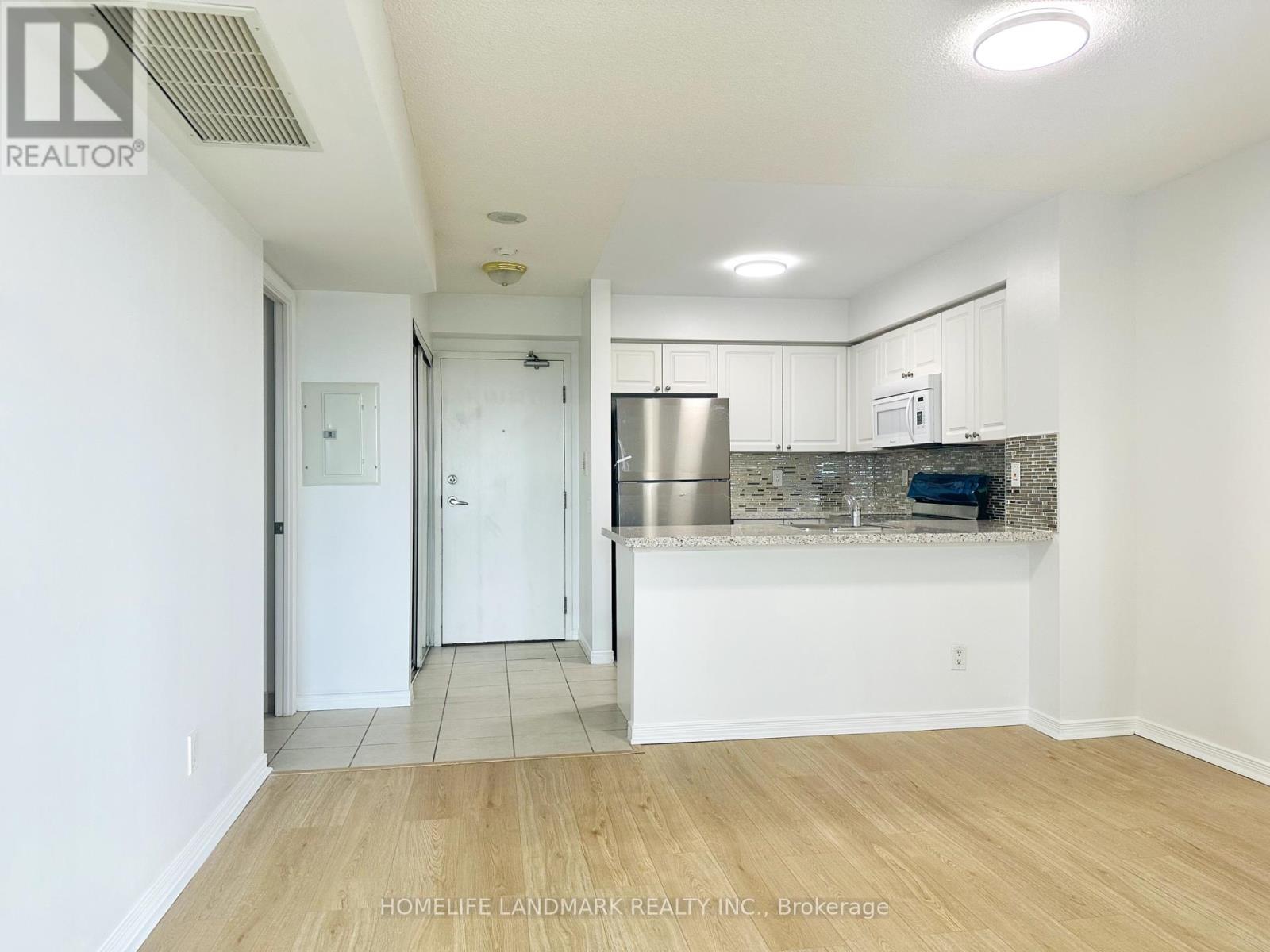 2306 - 28 Harrison Garden Boulevard, Toronto, Ontario  M2N 7B5 - Photo 5 - C12429950