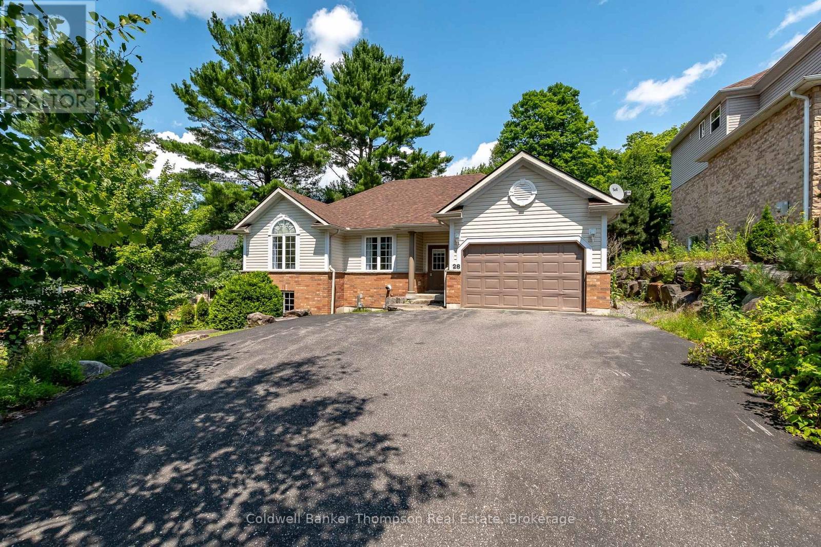 28 Kirbys Way, Huntsville, Ontario  P1H 2M5 - Photo 36 - X12370495