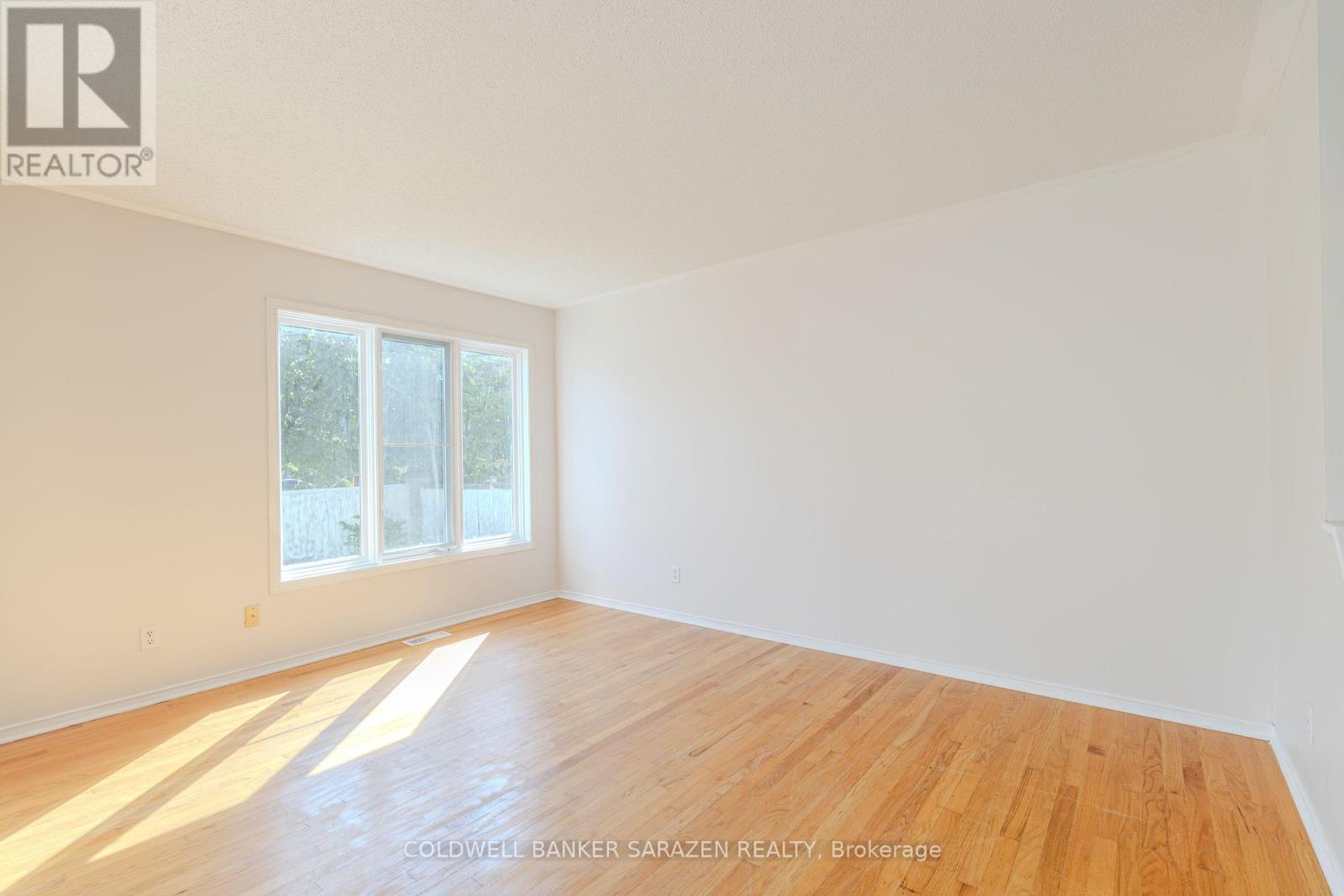 182 Windhurst Drive, Ottawa, Ontario  K2G 6J4 - Photo 18 - X12430346