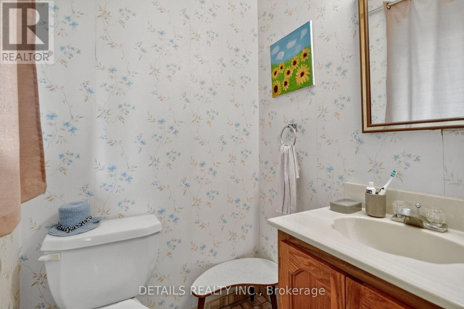 101 Hilliard Avenue, Ottawa, Ontario  K2E 6C5 - Photo 16 - X12430349
