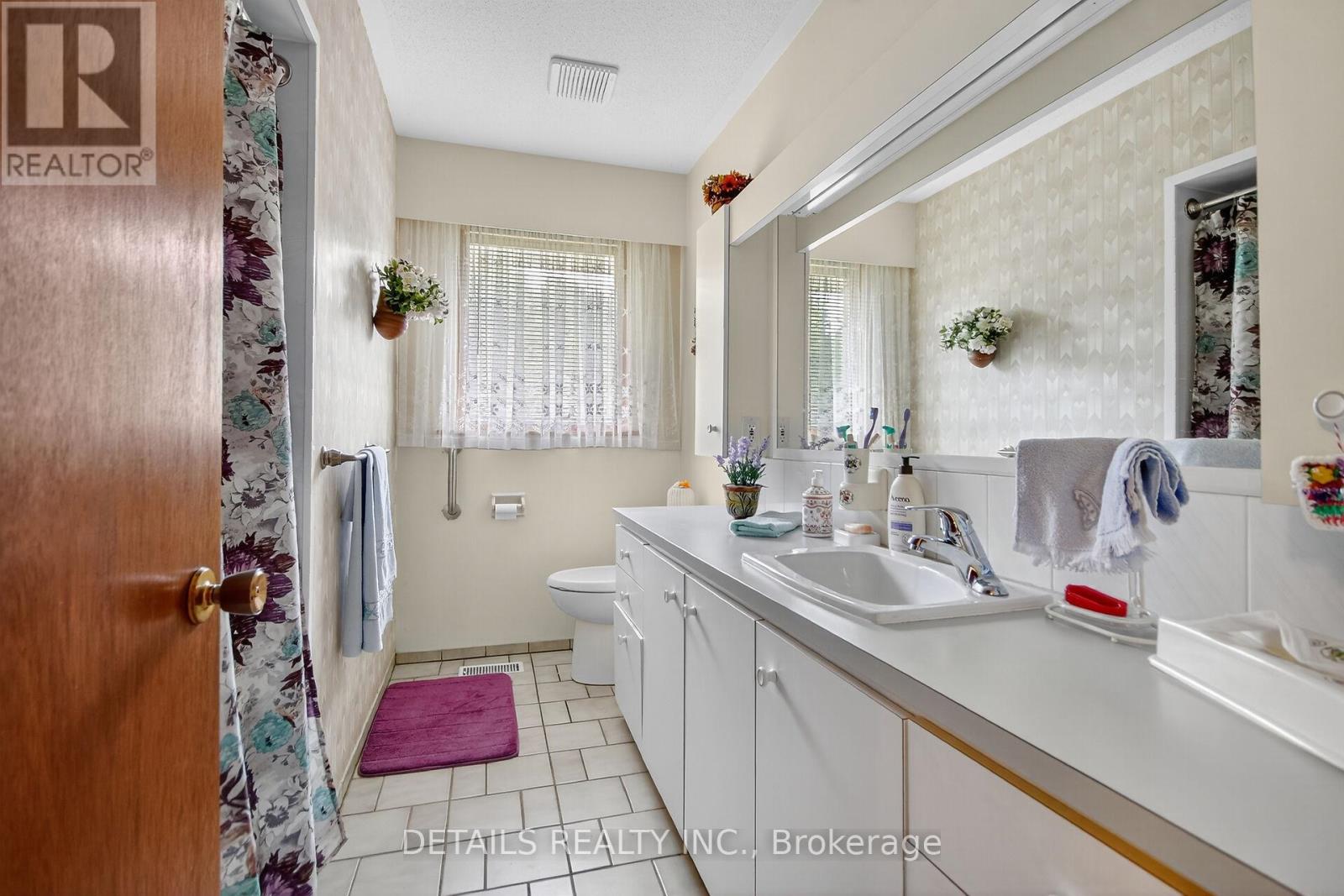 101 Hilliard Avenue, Ottawa, Ontario  K2E 6C5 - Photo 19 - X12430349