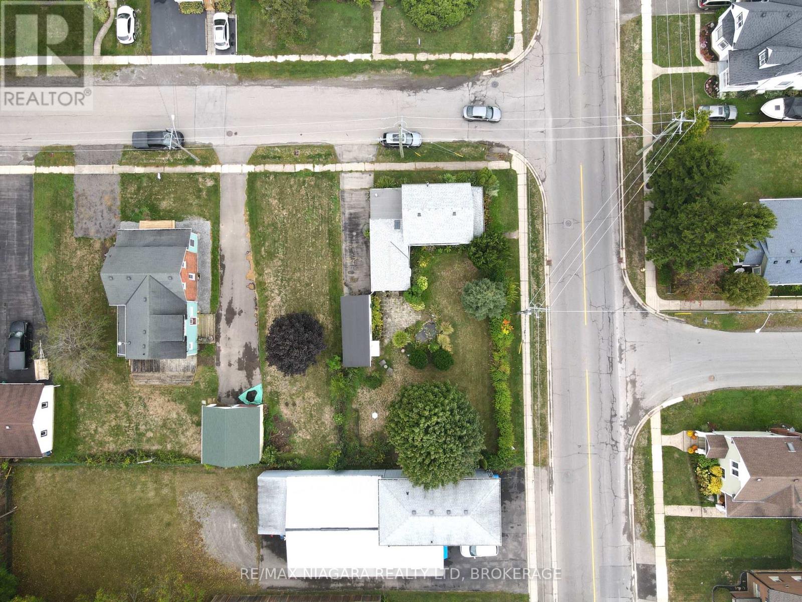 3721 Dominion Road, Fort Erie, Ontario  L0S 1N0 - Photo 40 - X12430311