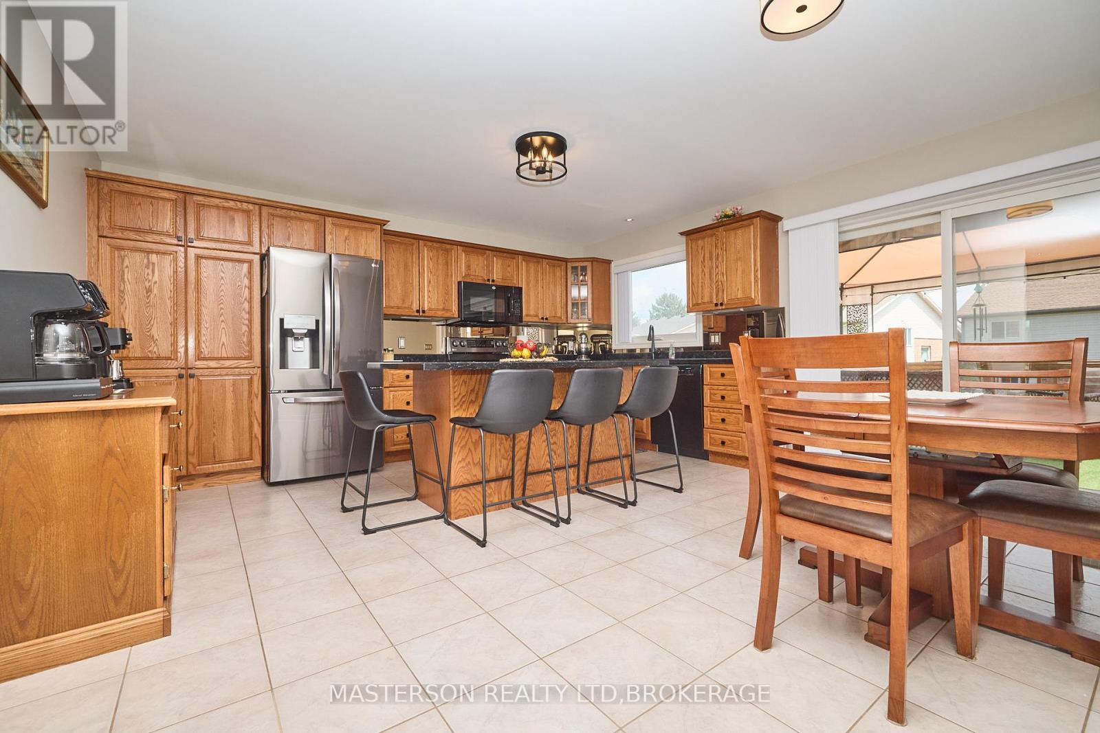 6906 Kelly Drive, Niagara Falls (Forestview), Ontario  L2H 3J7 - Photo 10 - X12430312