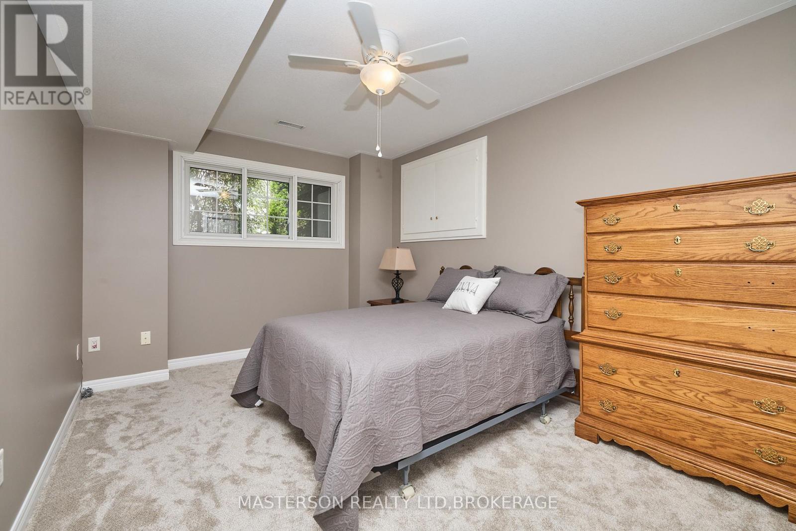 6906 Kelly Drive, Niagara Falls (Forestview), Ontario  L2H 3J7 - Photo 20 - X12430312