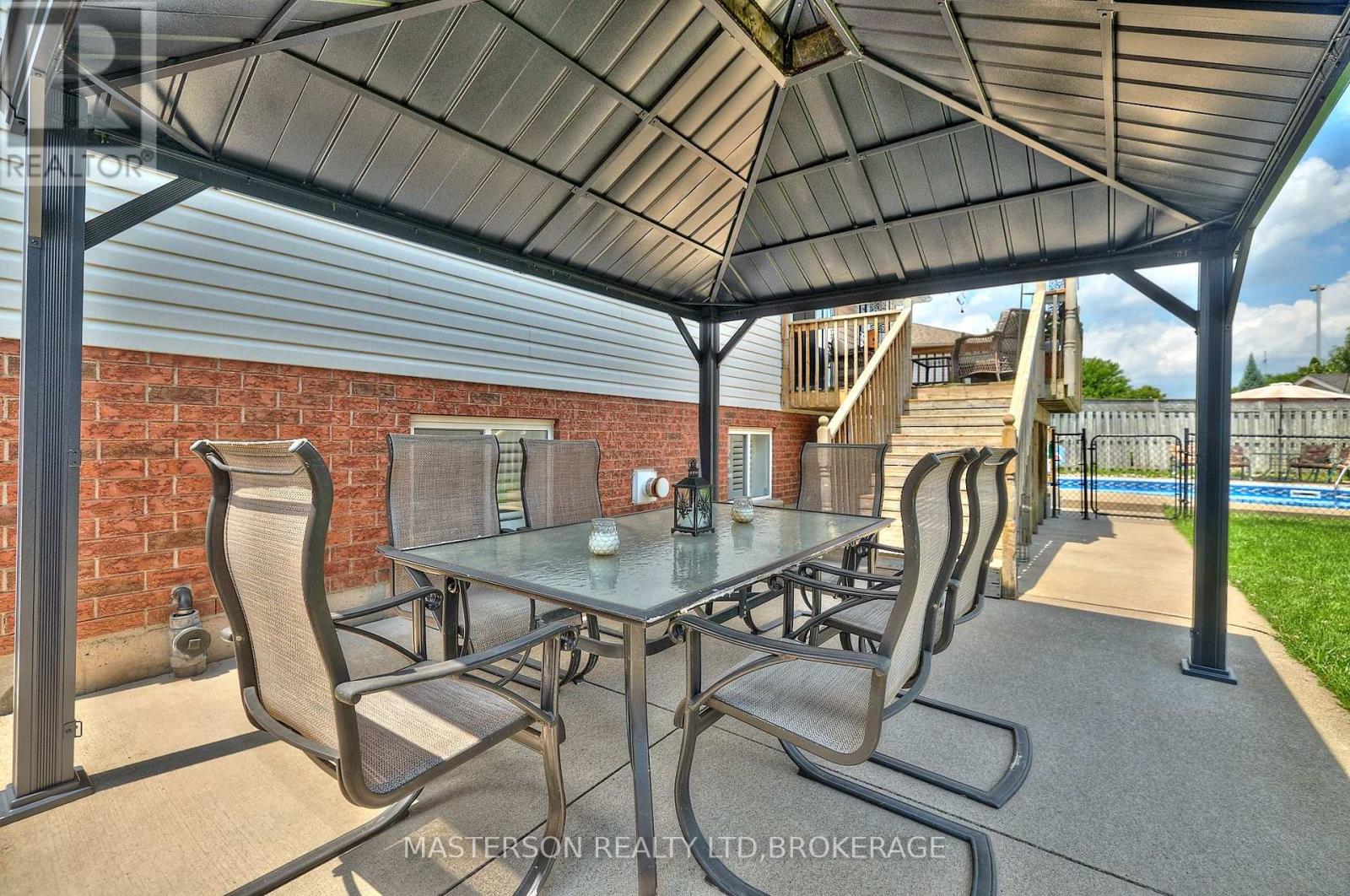 6906 Kelly Drive, Niagara Falls (Forestview), Ontario  L2H 3J7 - Photo 26 - X12430312