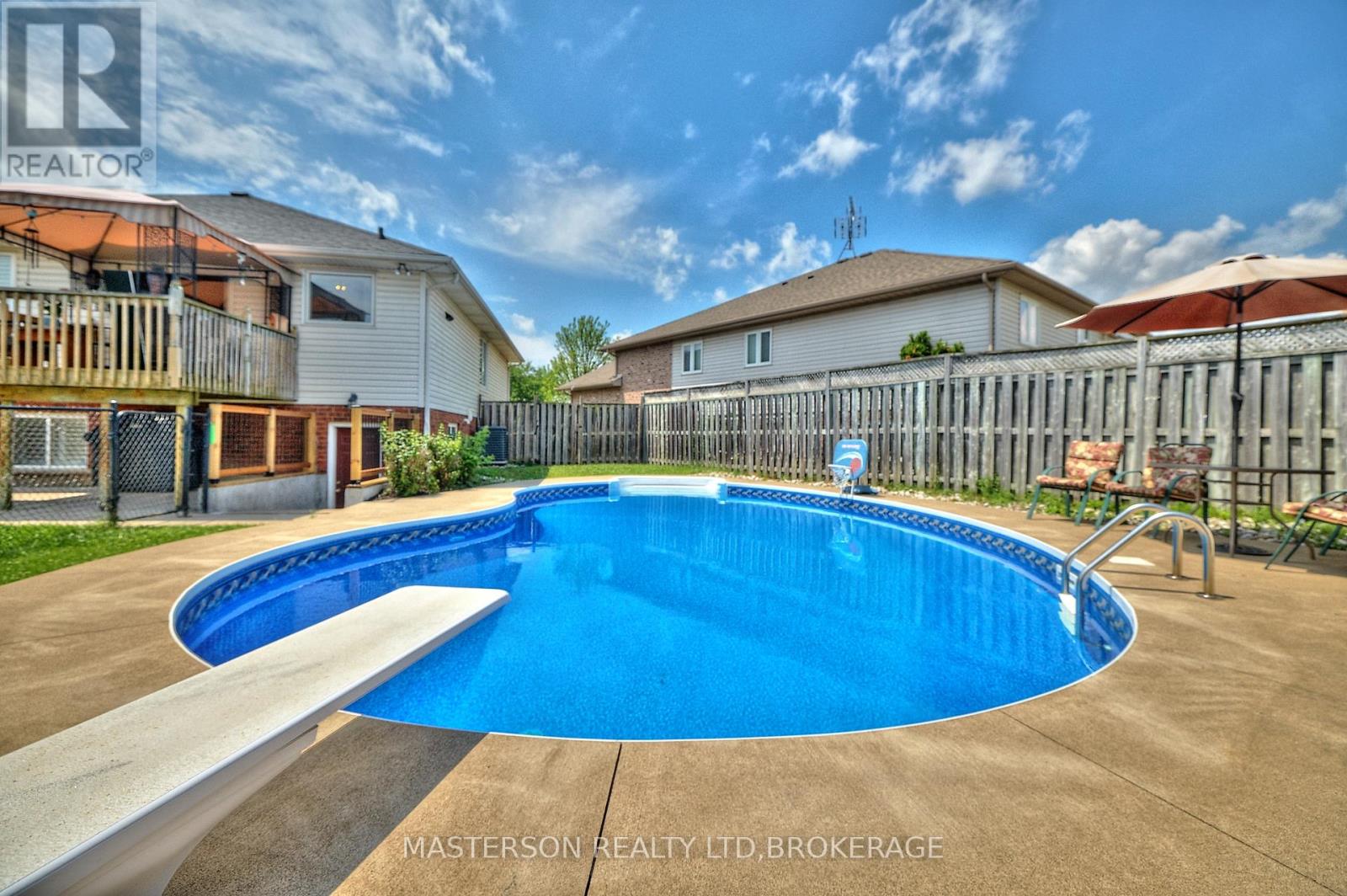 6906 Kelly Drive, Niagara Falls (Forestview), Ontario  L2H 3J7 - Photo 30 - X12430312