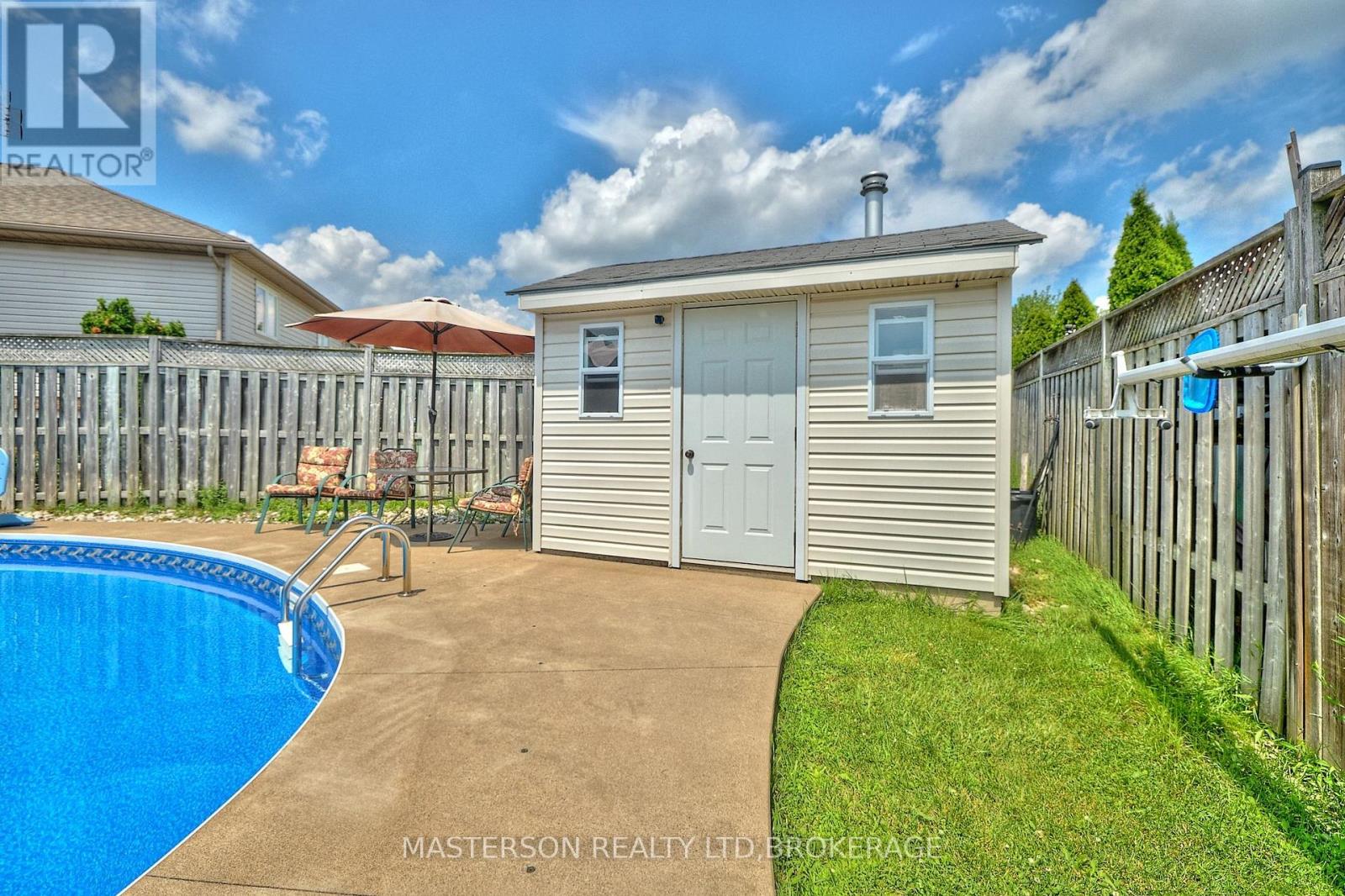 6906 Kelly Drive, Niagara Falls (Forestview), Ontario  L2H 3J7 - Photo 31 - X12430312