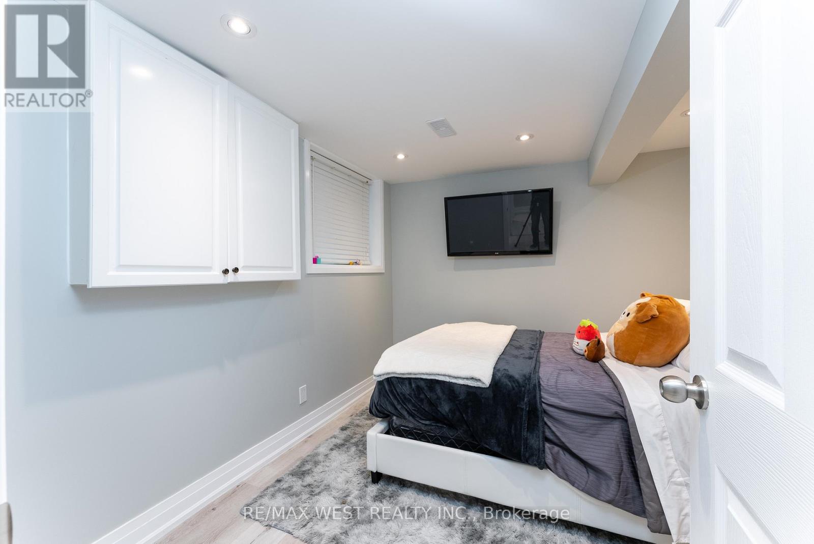 368 Fountain Street S, Cambridge, Ontario  N3H 1J3 - Photo 41 - X12430286