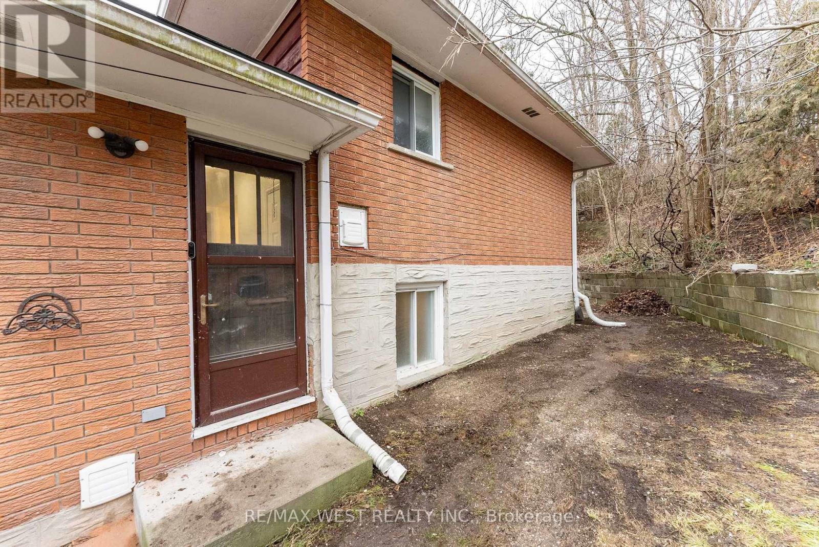 368 Fountain Street S, Cambridge, Ontario  N3H 1J3 - Photo 8 - X12430286