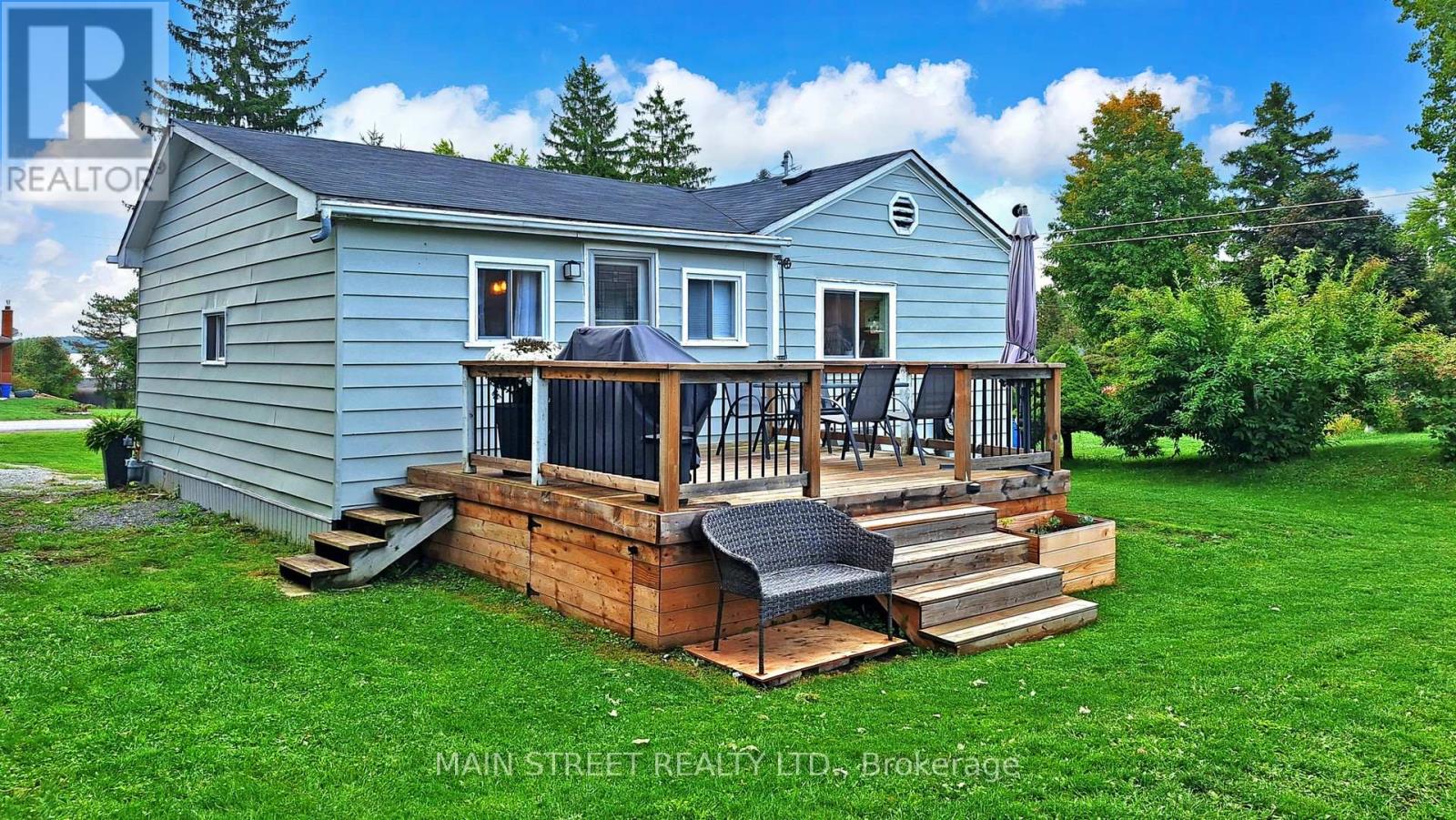 32 Rhodes Avenue, Kawartha Lakes, Ontario  L0C 1G0 - Photo 29 - X12430289