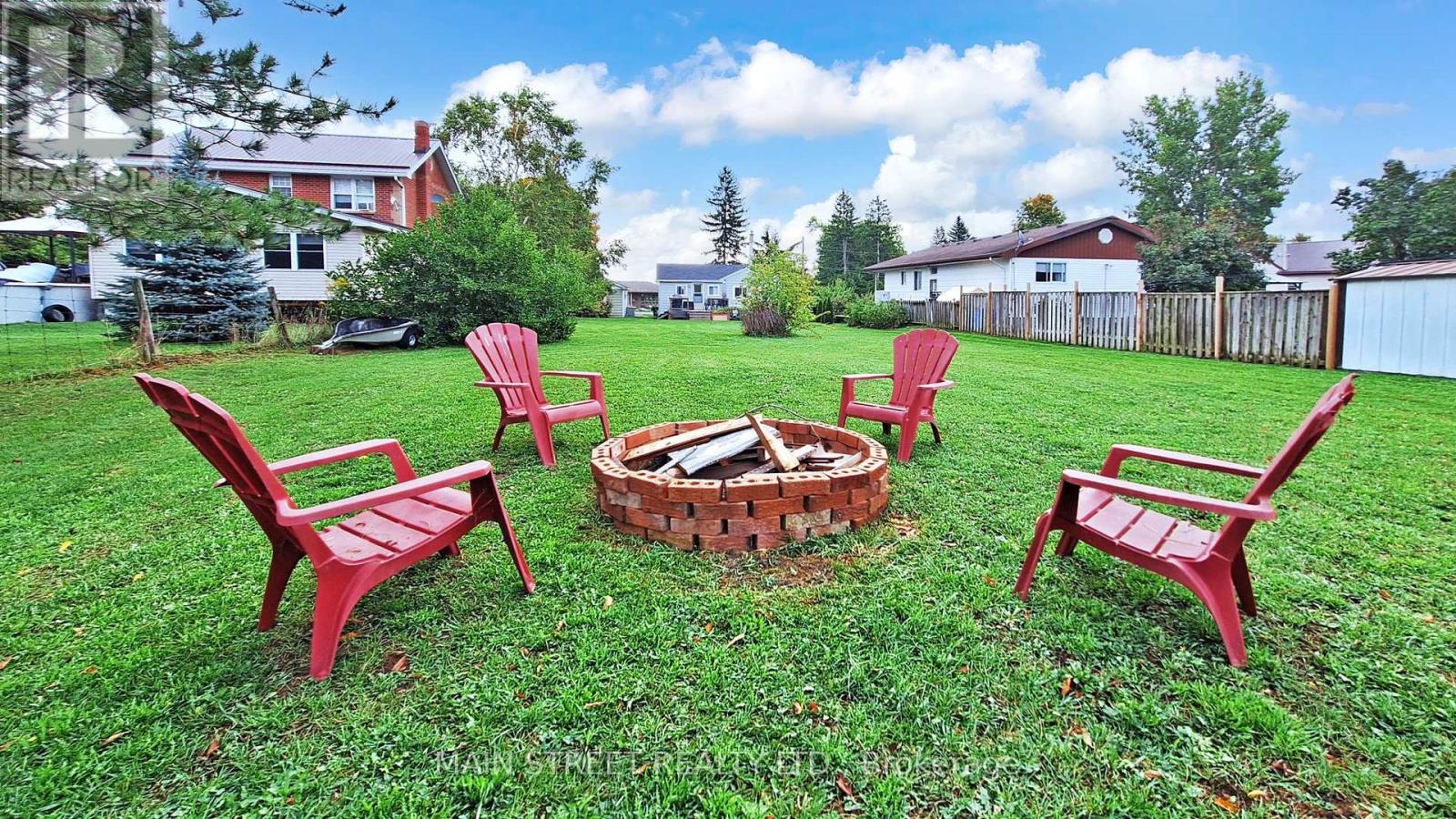 32 Rhodes Avenue, Kawartha Lakes, Ontario  L0C 1G0 - Photo 30 - X12430289