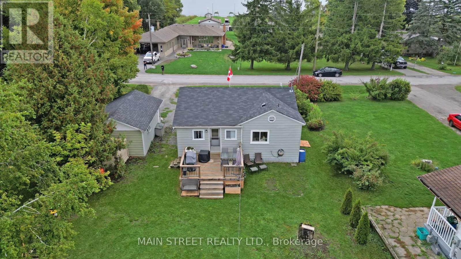 32 Rhodes Avenue, Kawartha Lakes, Ontario  L0C 1G0 - Photo 35 - X12430289
