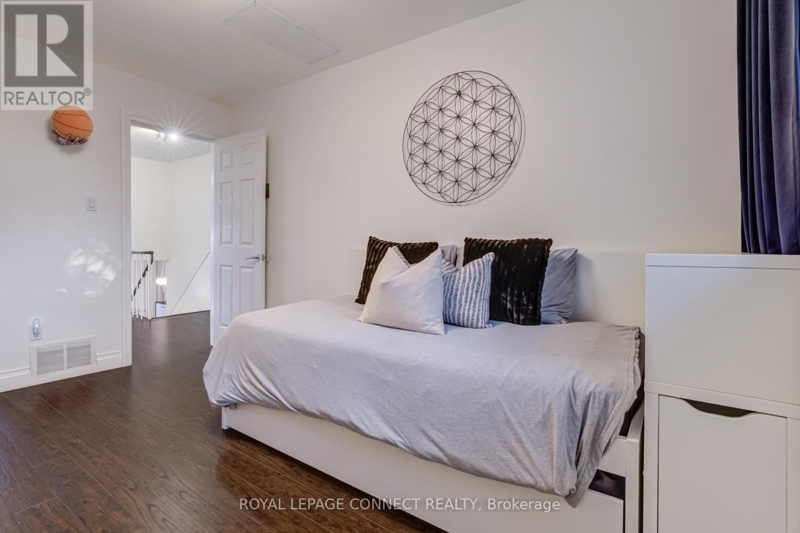 28 Tivoli Court, Toronto, Ontario  M1E 2A4 - Photo 28 - E12420492