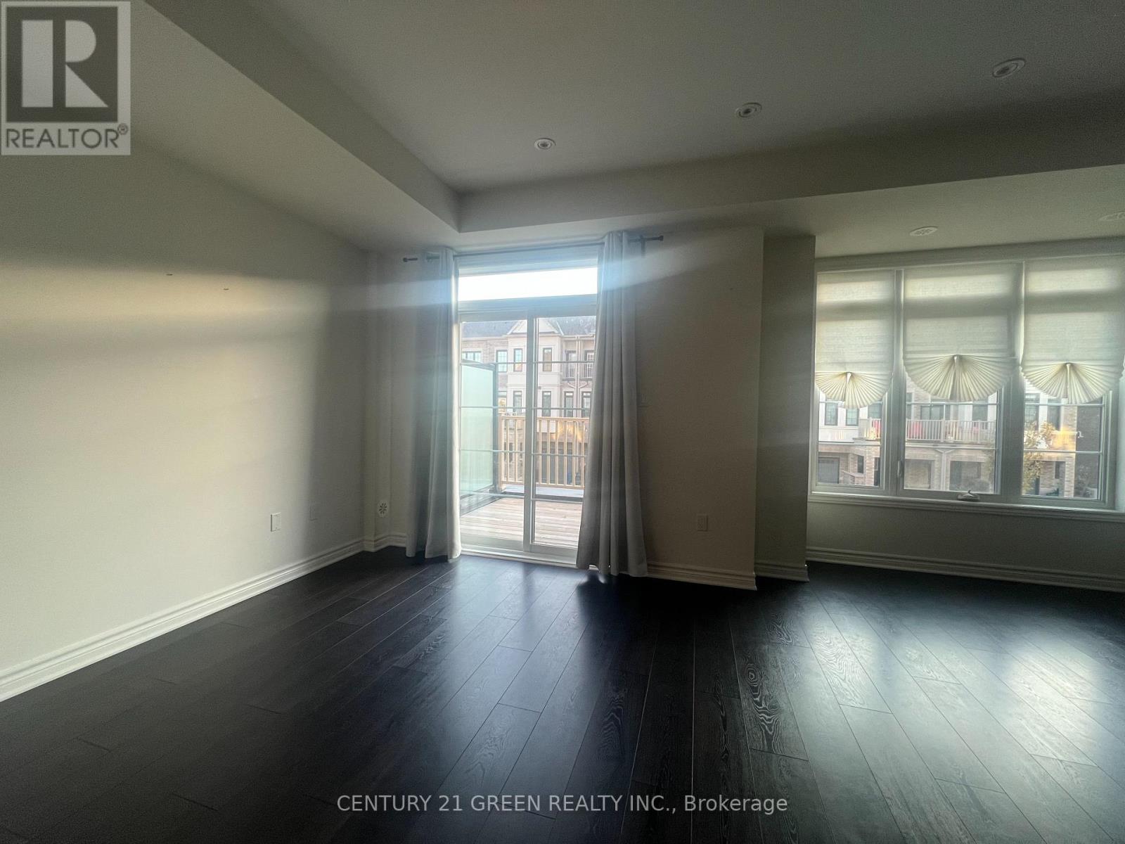 1160 Lloyd Landing, Milton, Ontario  L9E 1K1 - Photo 4 - W12429675