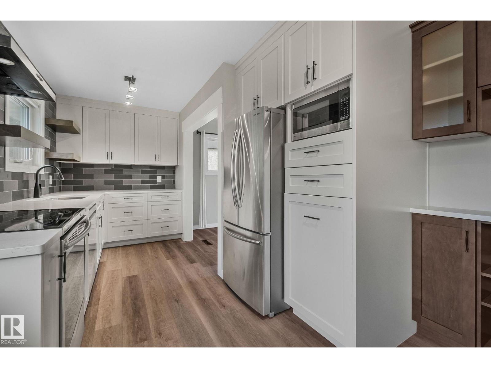 10324 50 St Nw, Edmonton, Alberta  T6A 2C4 - Photo 6 - E4459583