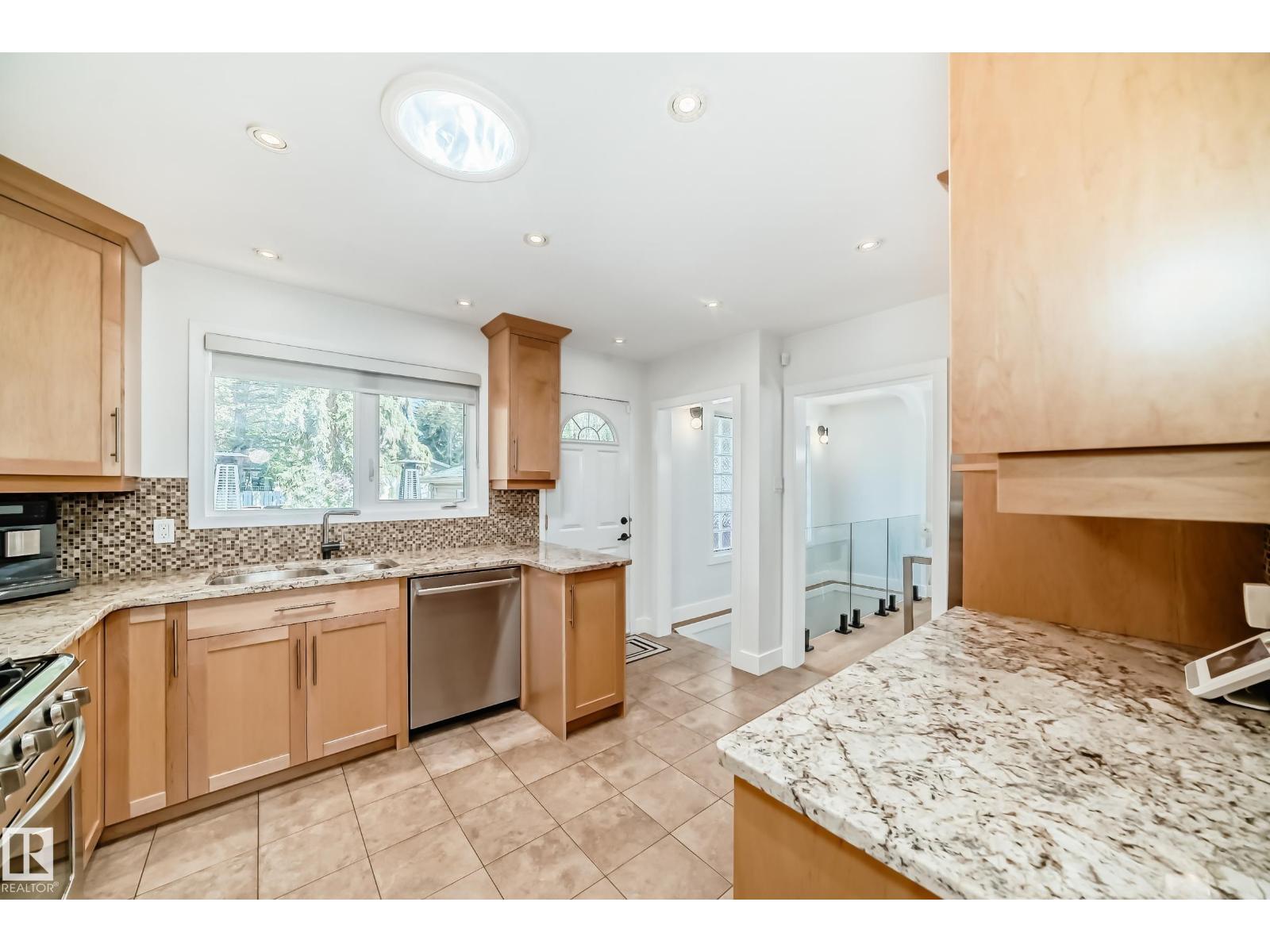 14608 80 Av Nw Nw, Edmonton, Alberta  T5R 3K6 - Photo 9 - E4459824