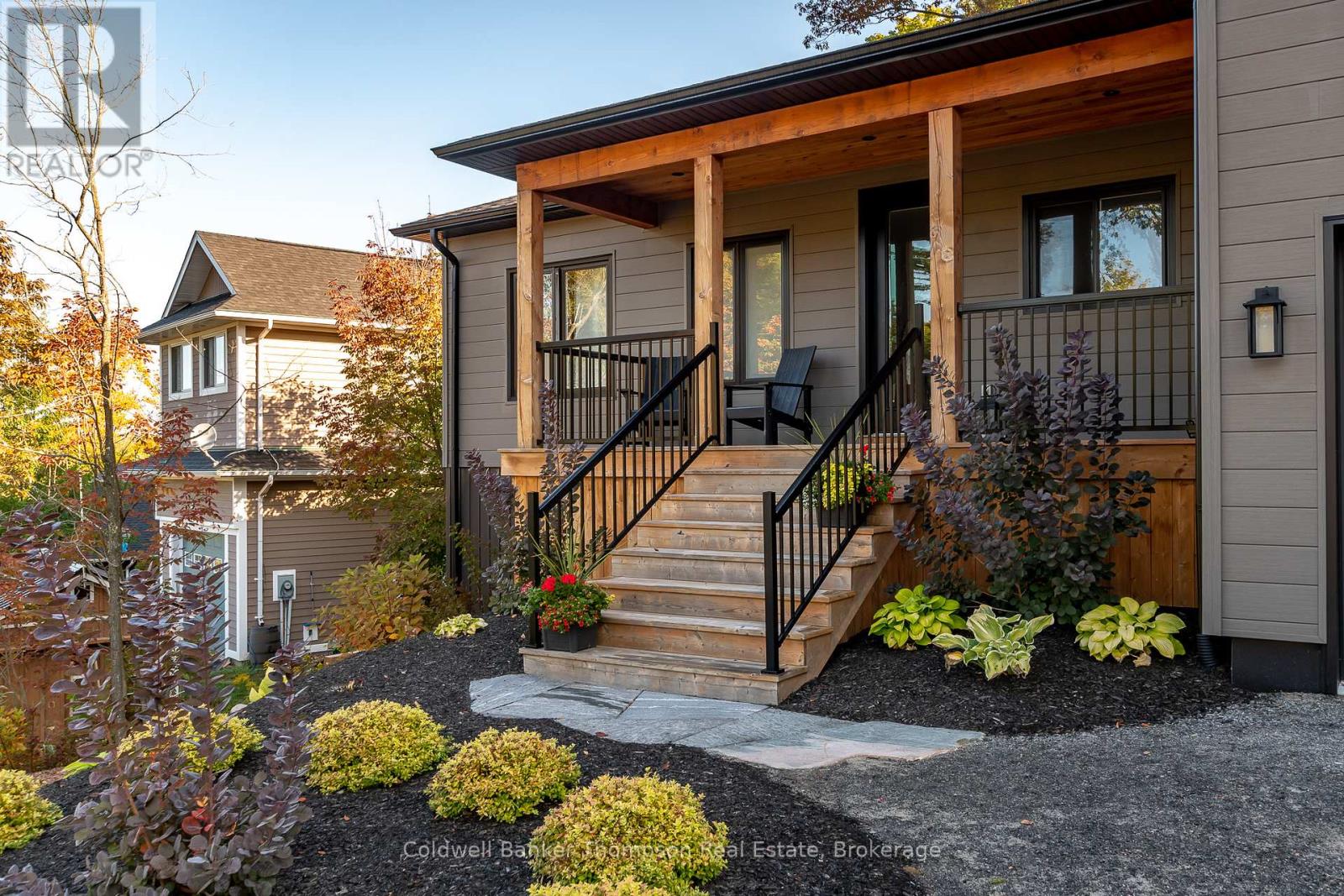 14 Mackenzie Drive, Huntsville, Ontario  P1H 0A1 - Photo 4 - X12367779