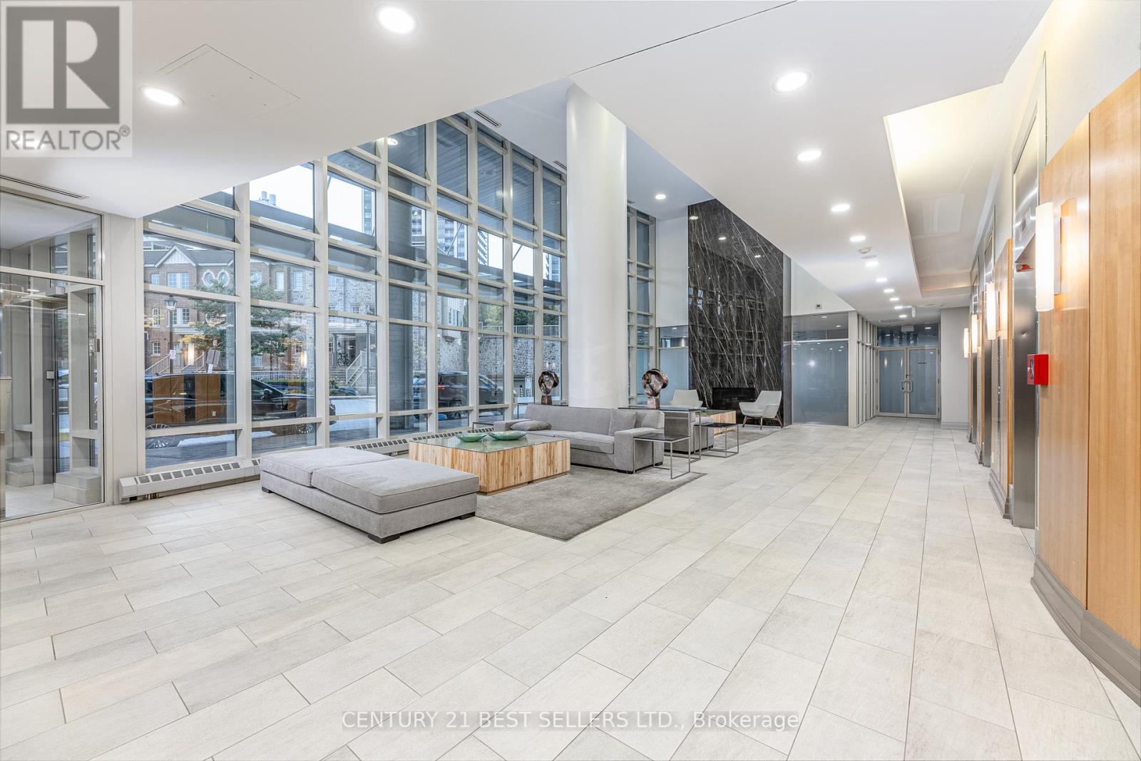 609 - 15 Windermere Avenue, Toronto, Ontario  M6S 5A2 - Photo 33 - W12429875