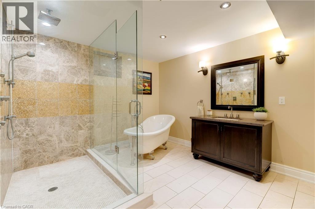 106 Appleby Place, Burlington, Ontario  L7L 2X1 - Photo 41 - 40774157