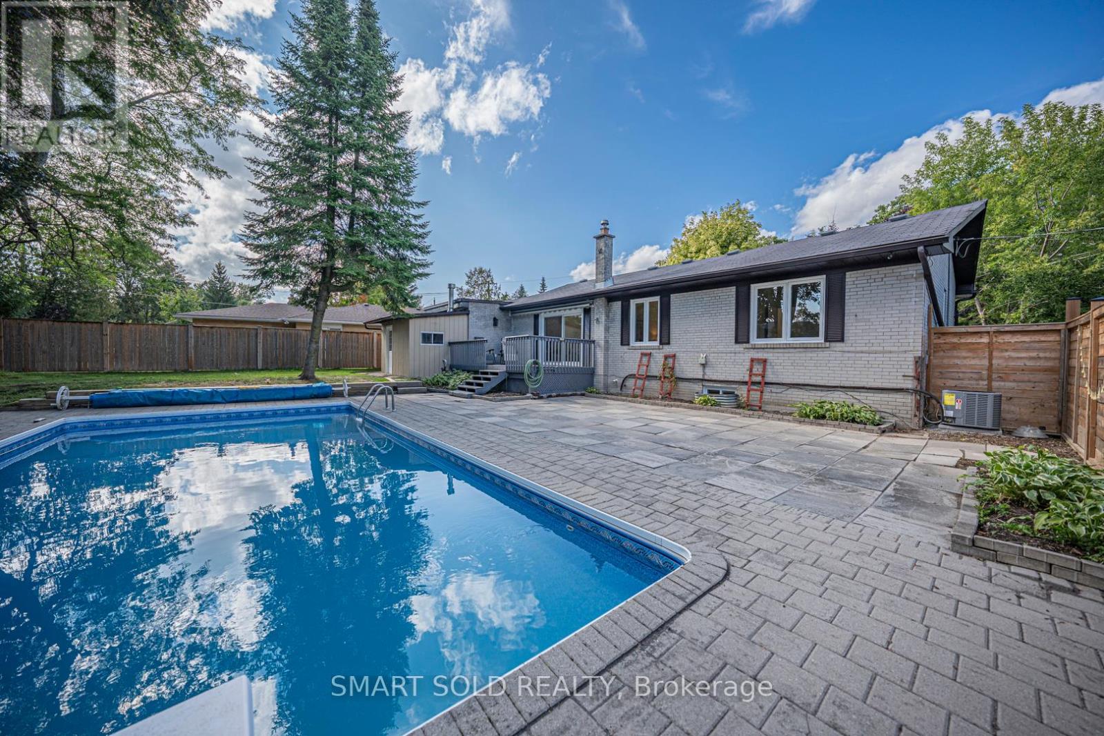158 Park Avenue, Newmarket, Ontario  L3Y 1V1 - Photo 11 - N12430307