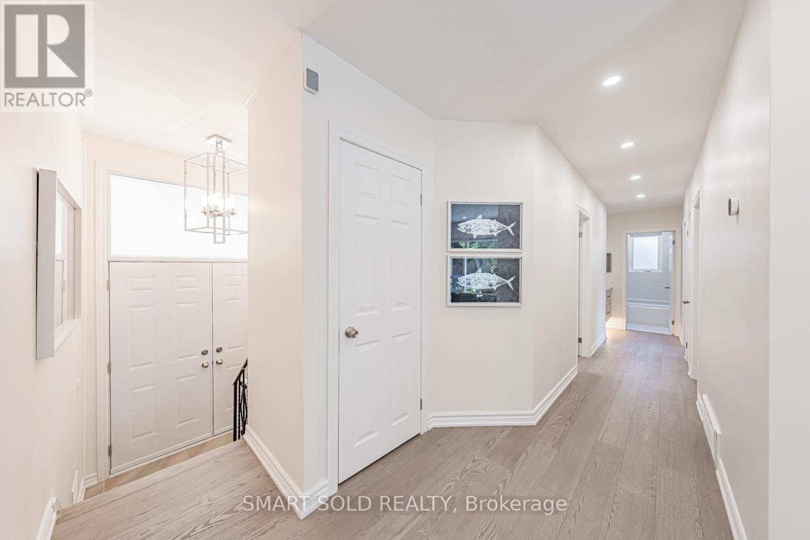 158 Park Avenue, Newmarket, Ontario  L3Y 1V1 - Photo 28 - N12430307