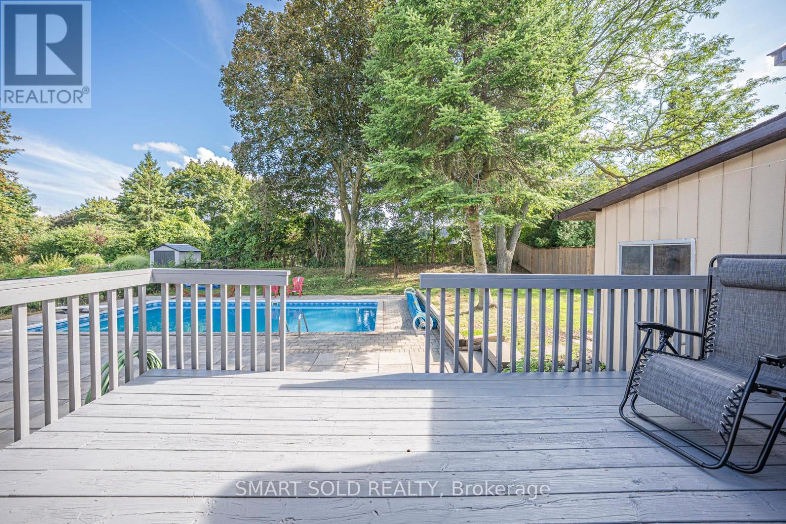 158 Park Avenue, Newmarket, Ontario  L3Y 1V1 - Photo 9 - N12430307