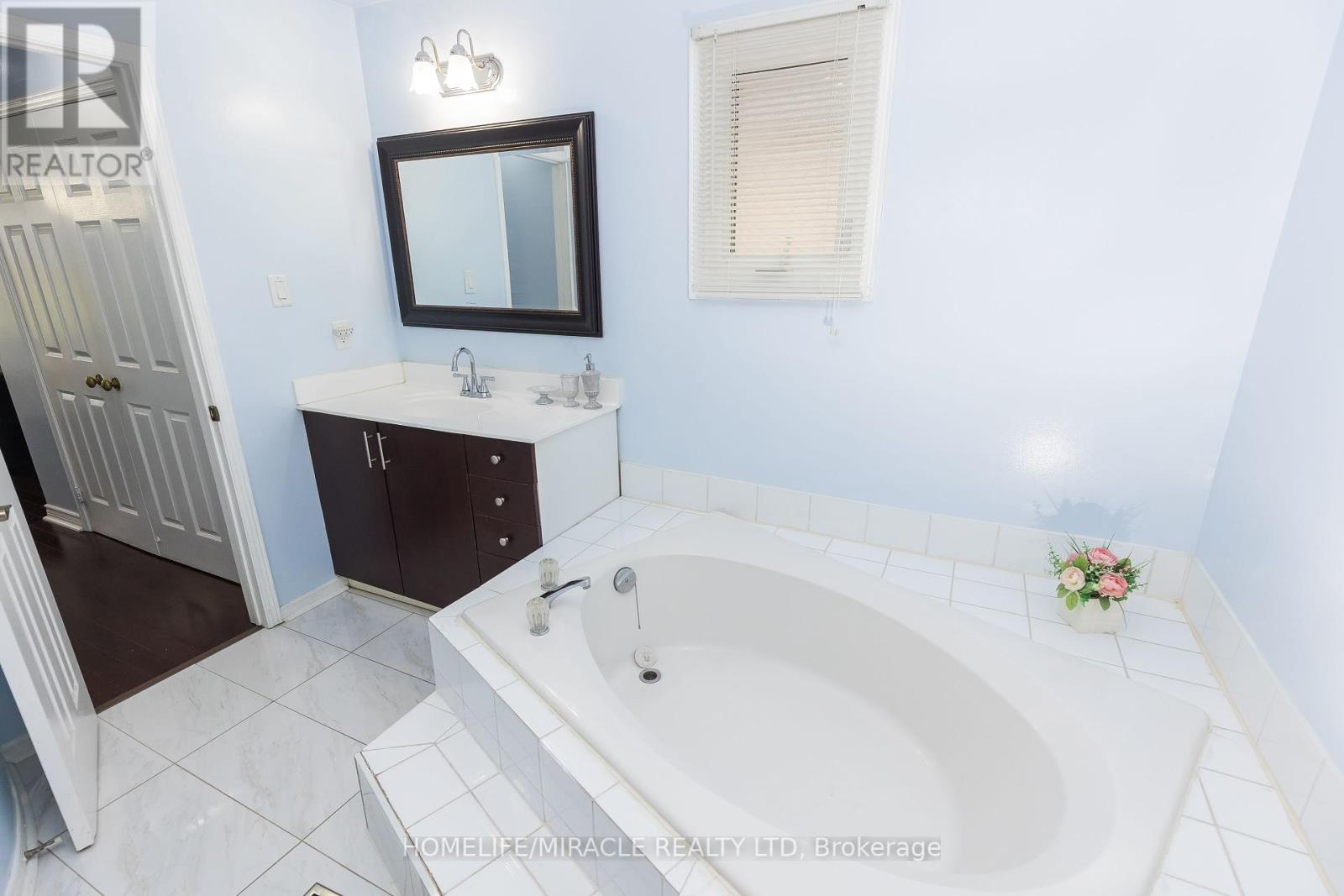 62 Walford Road, Markham, Ontario  L3S 2T1 - Photo 35 - N12430331