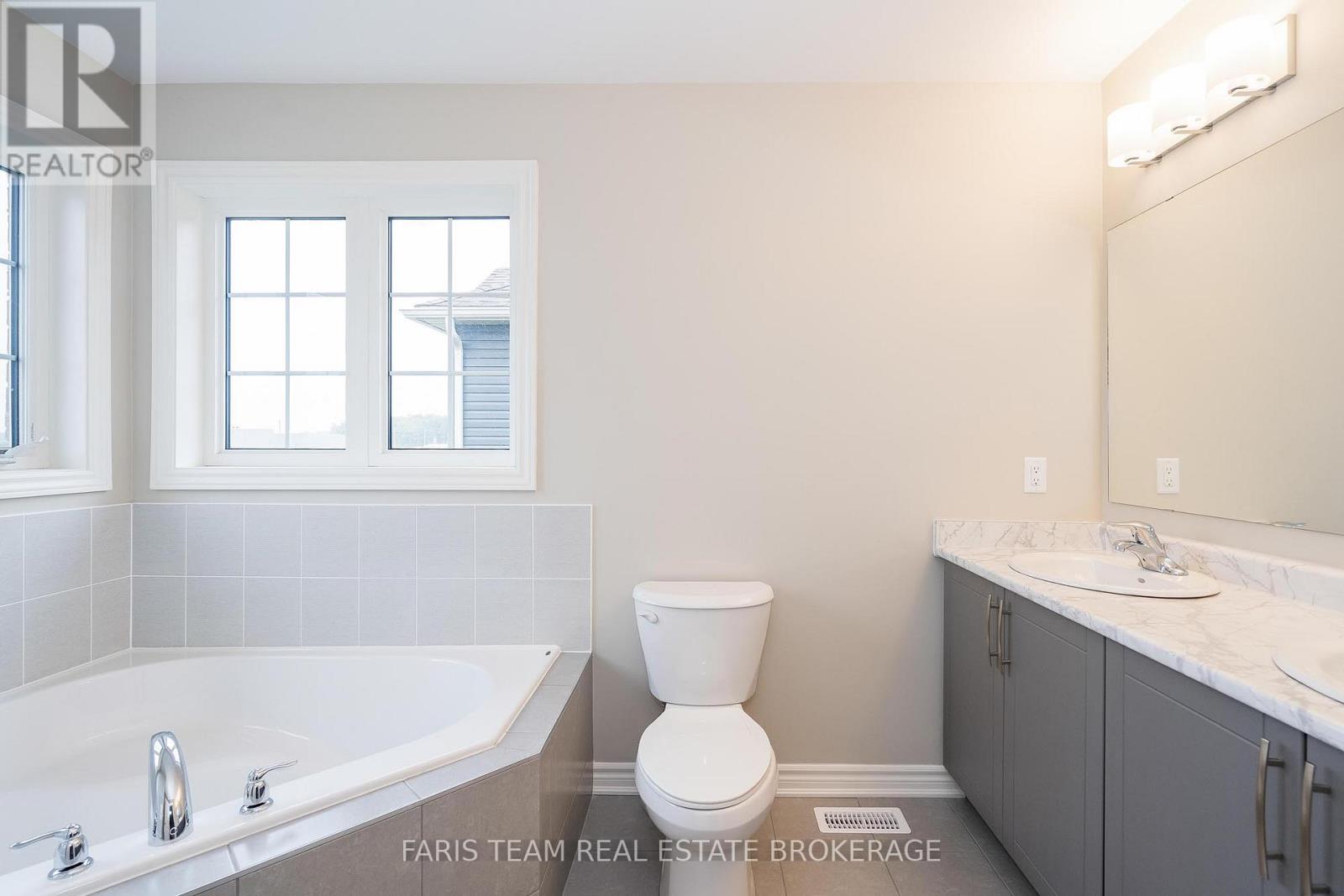 276 Springfield Crescent, Clearview, Ontario  L0M 1S0 - Photo 21 - S12430317