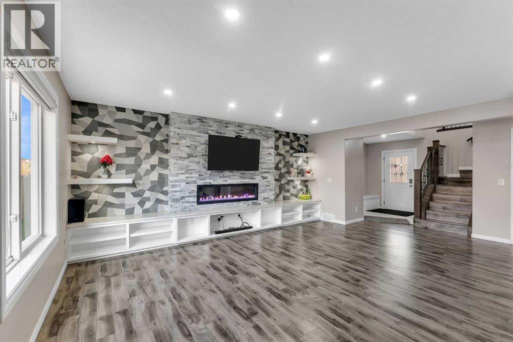 228 Covemeadow Court Ne, Calgary, Alberta  T3K 6H2 - Photo 4 - A2260508