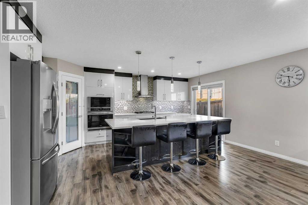 228 Covemeadow Court Ne, Calgary, Alberta  T3K 6H2 - Photo 7 - A2260508