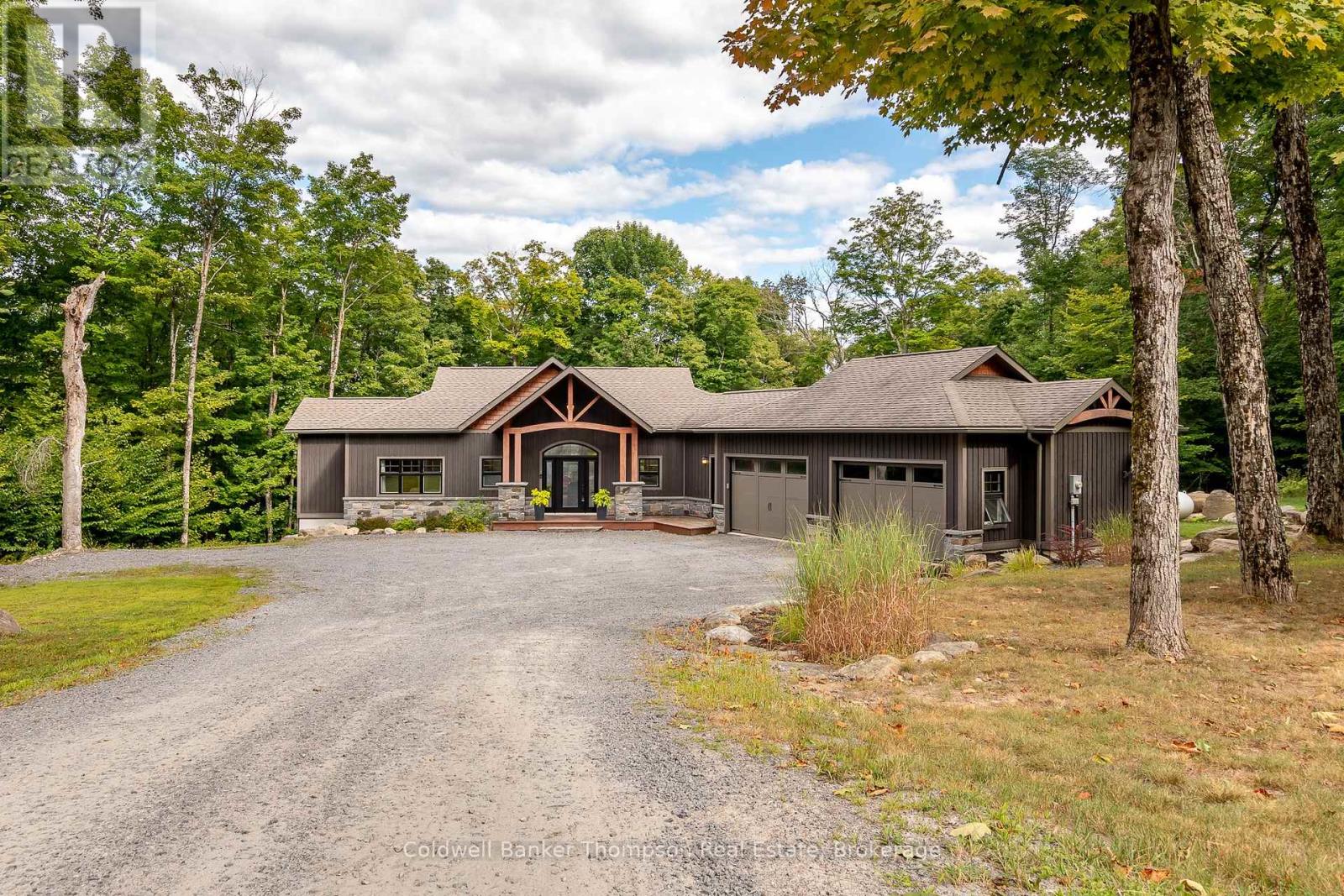 15 Forest Hill Lane, Huntsville, Ontario  P1H 2N5 - Photo 30 - X12360160