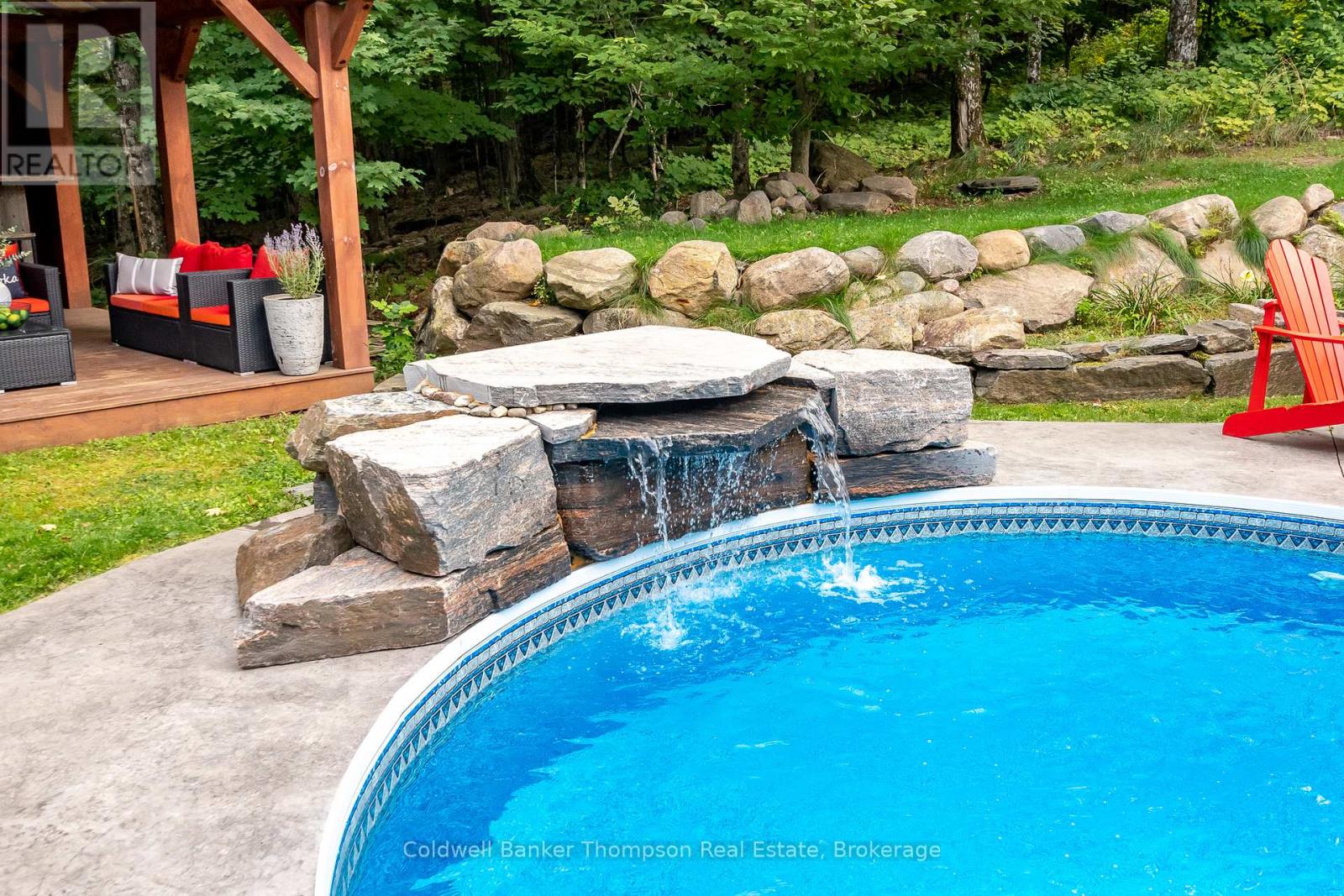 15 Forest Hill Lane, Huntsville, Ontario  P1H 2N5 - Photo 41 - X12360160