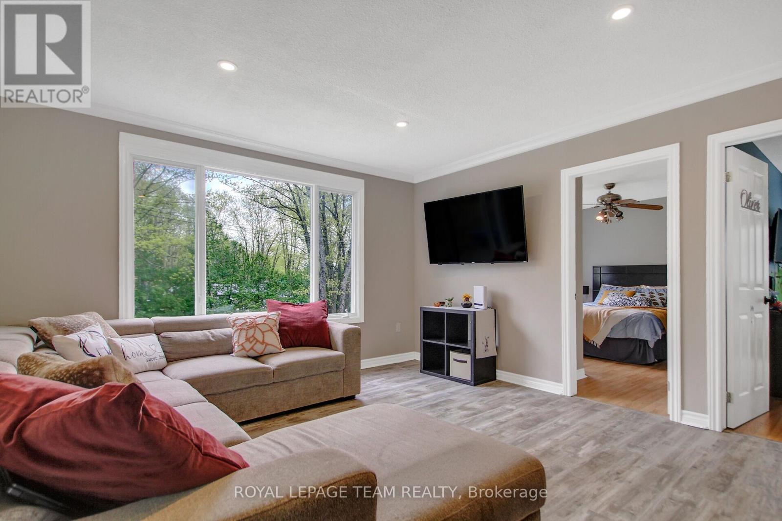 129 Spinnaker Way, Ottawa, Ontario  K0A 3M0 - Photo 13 - X12430352