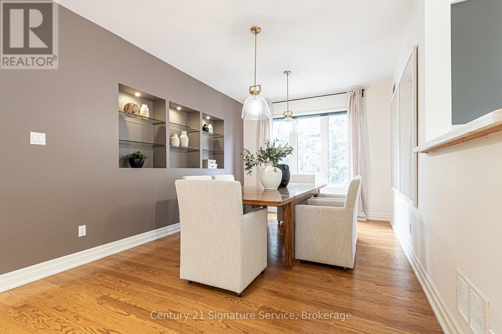 24 Joymar Drive, Mississauga, Ontario  L5M 1E9 - Photo 14 - W12430336